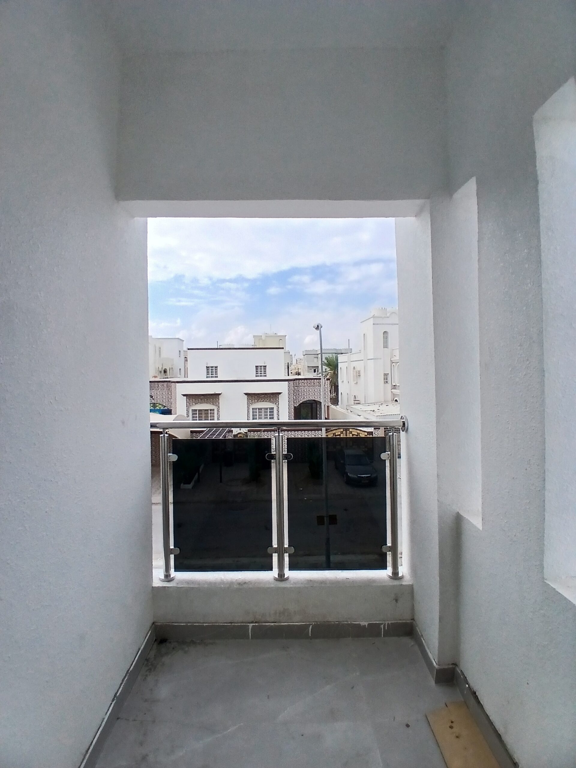 ویلای 6 خوابه فروشی در العذیبه | OMR 125,000 | Tamlik Oman thumbnail 8