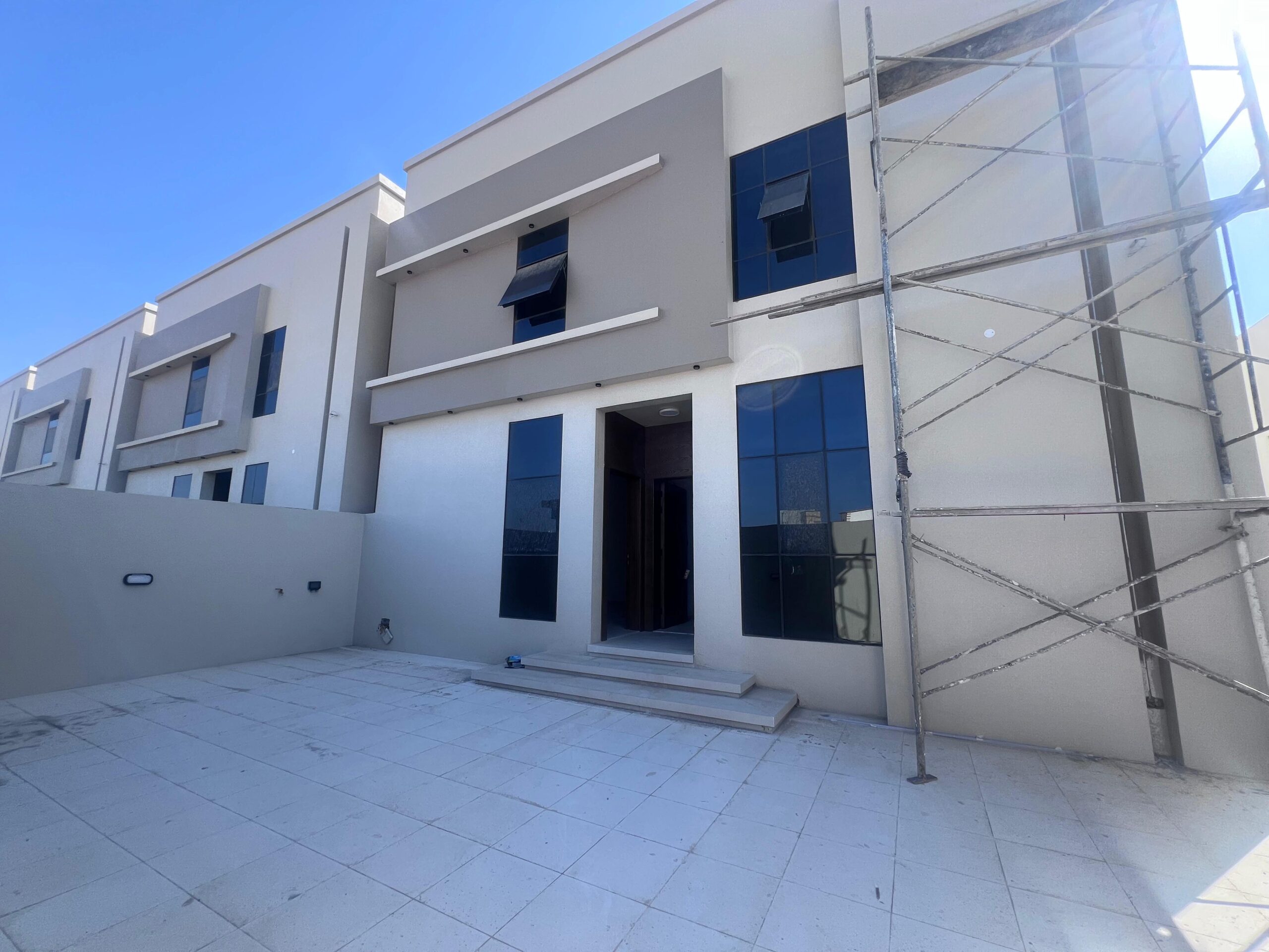 ویلای 6 خوابه فروشی در العذیبه | OMR 68,000 | تملیک عمان thumbnail 8