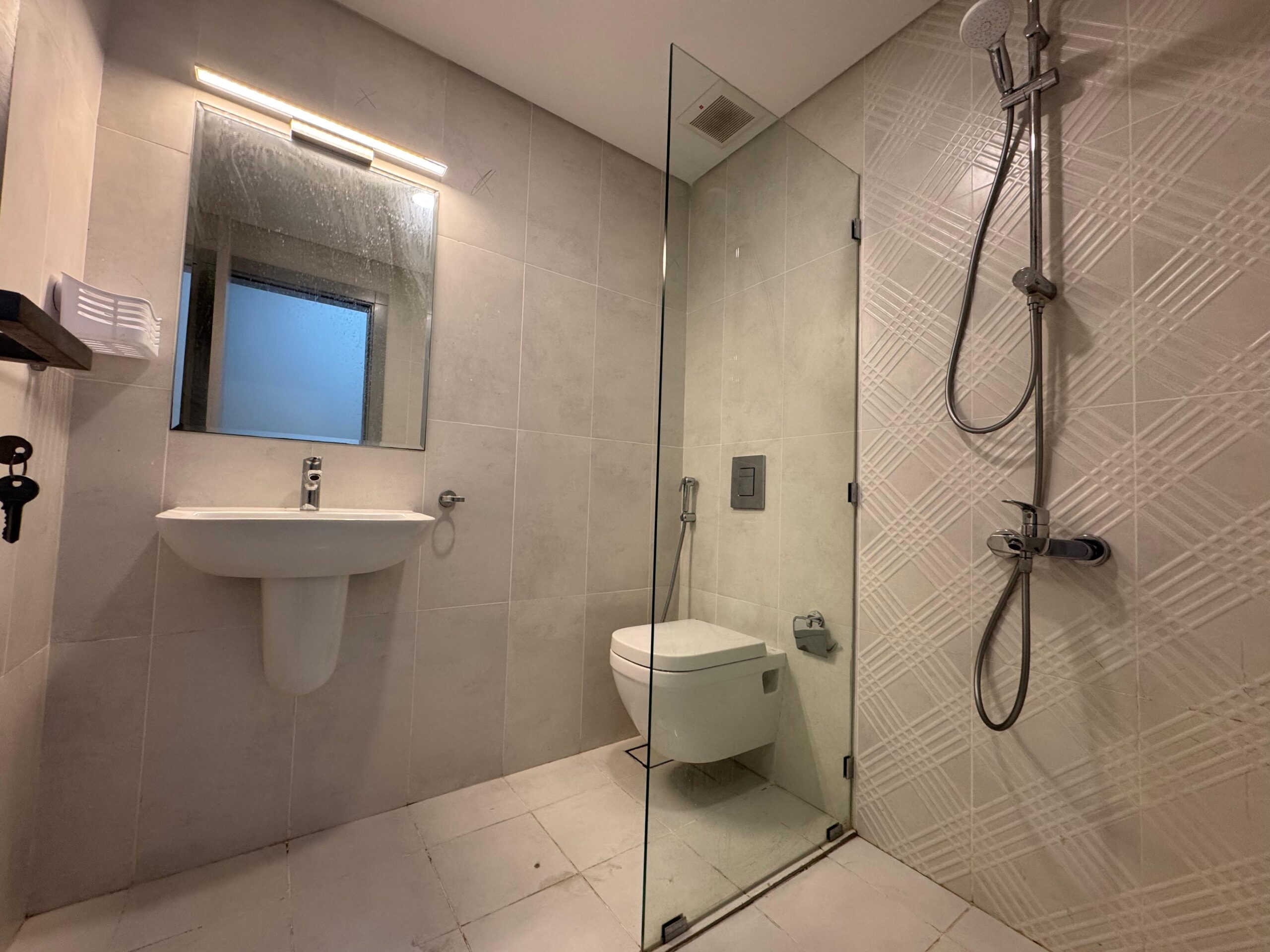 2-خوابه آپارتمان اجاره‌ای در العذیبه | OMR 400/ماه | Tamlik Oman thumbnail 6