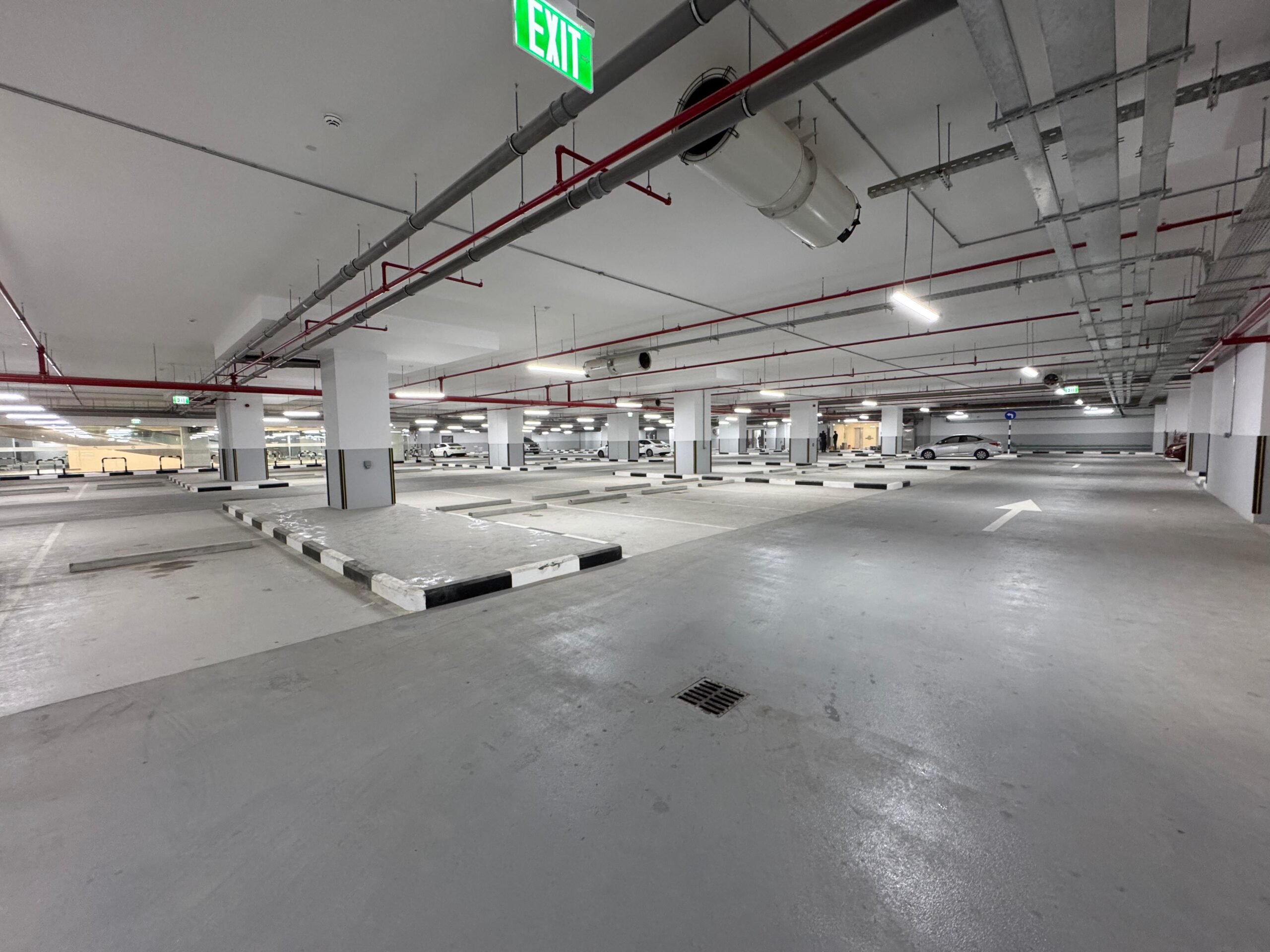 دفتر کار اجاره در الحیل الجنوبی | 72متر مربع | OMR 216/ماه | Tamlik Oman thumbnail 3