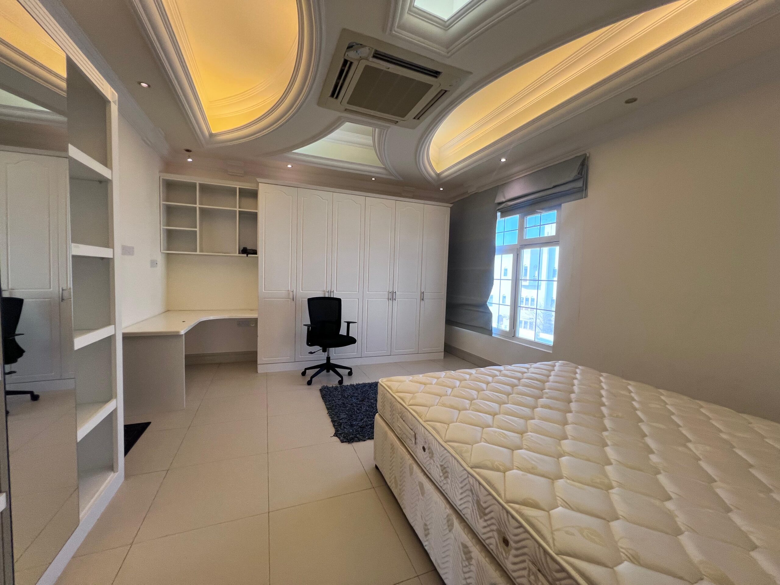 ویلا ۷ خوابه برای اجاره در مدینة الإعلام | OMR 3,000/mo | Tamlik Oman thumbnail 8