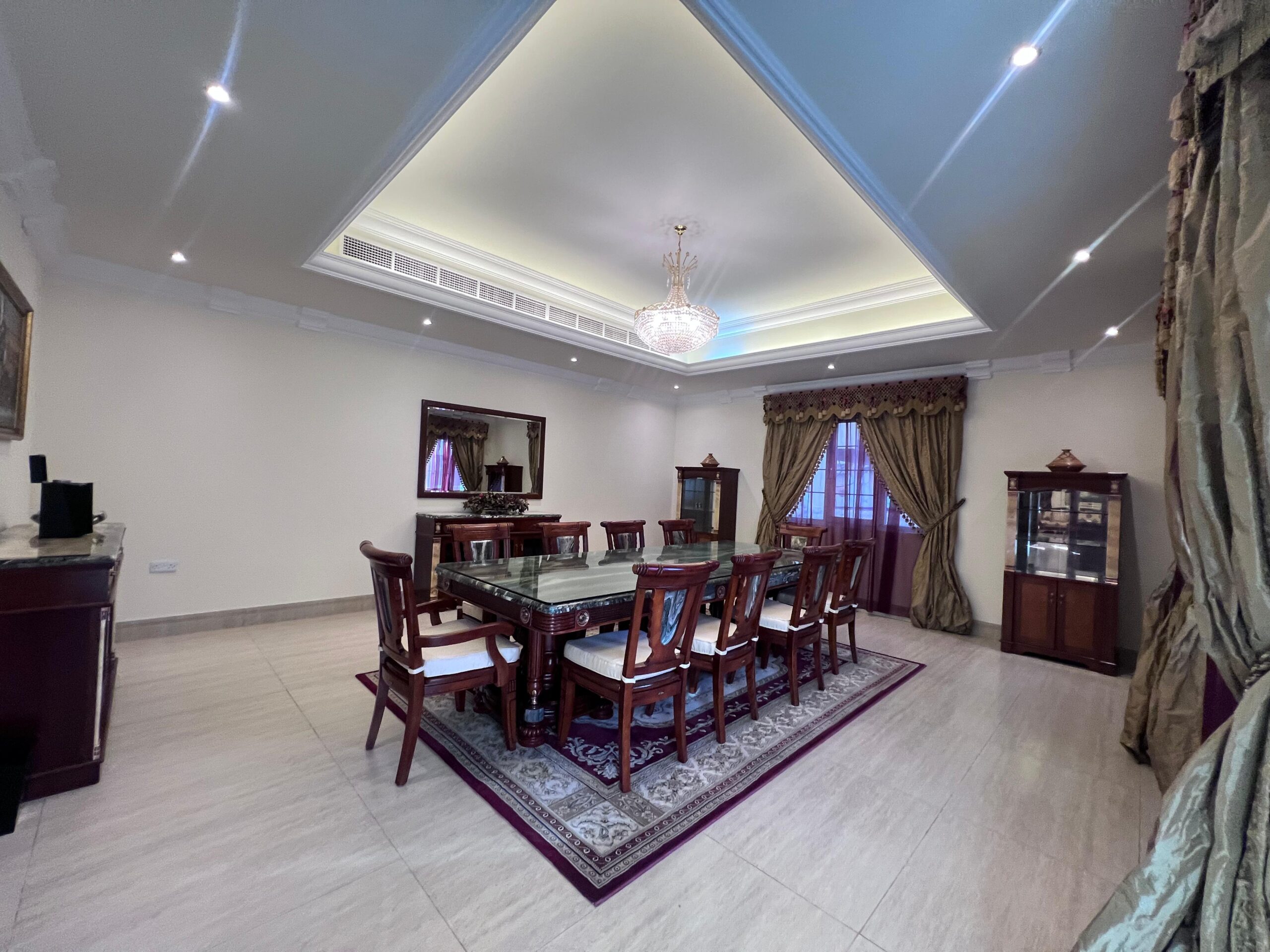 ویلا ۷ خوابه برای اجاره در مدینة الإعلام | OMR 3,000/mo | Tamlik Oman thumbnail 10