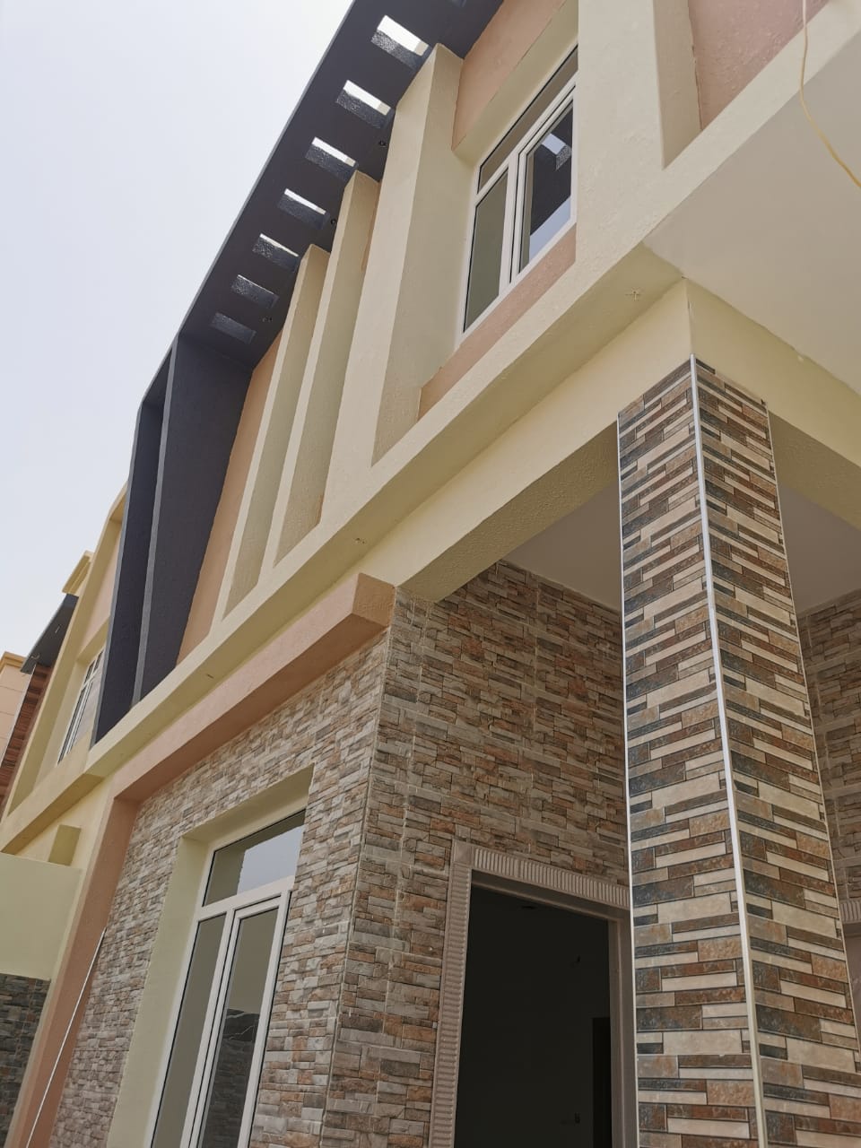 ویلا ۷ خوابه برای فروش در غاله | OMR ۱۴۰,۰۰۰ | Tamlik عمان thumbnail 2