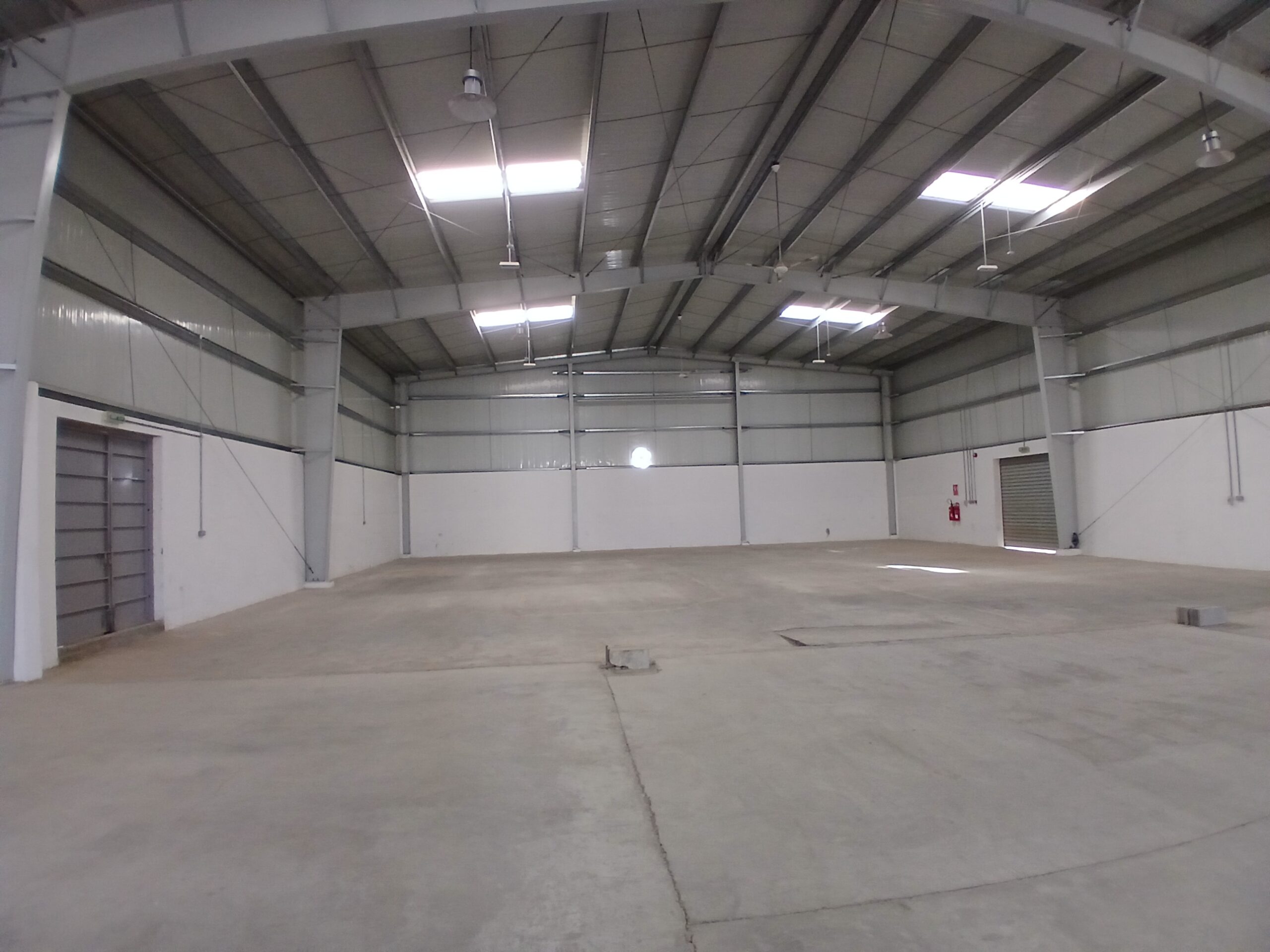 Misfah 出租倉庫 | 850m² | OMR 2,300/月 | Tamlik Oman thumbnail 4