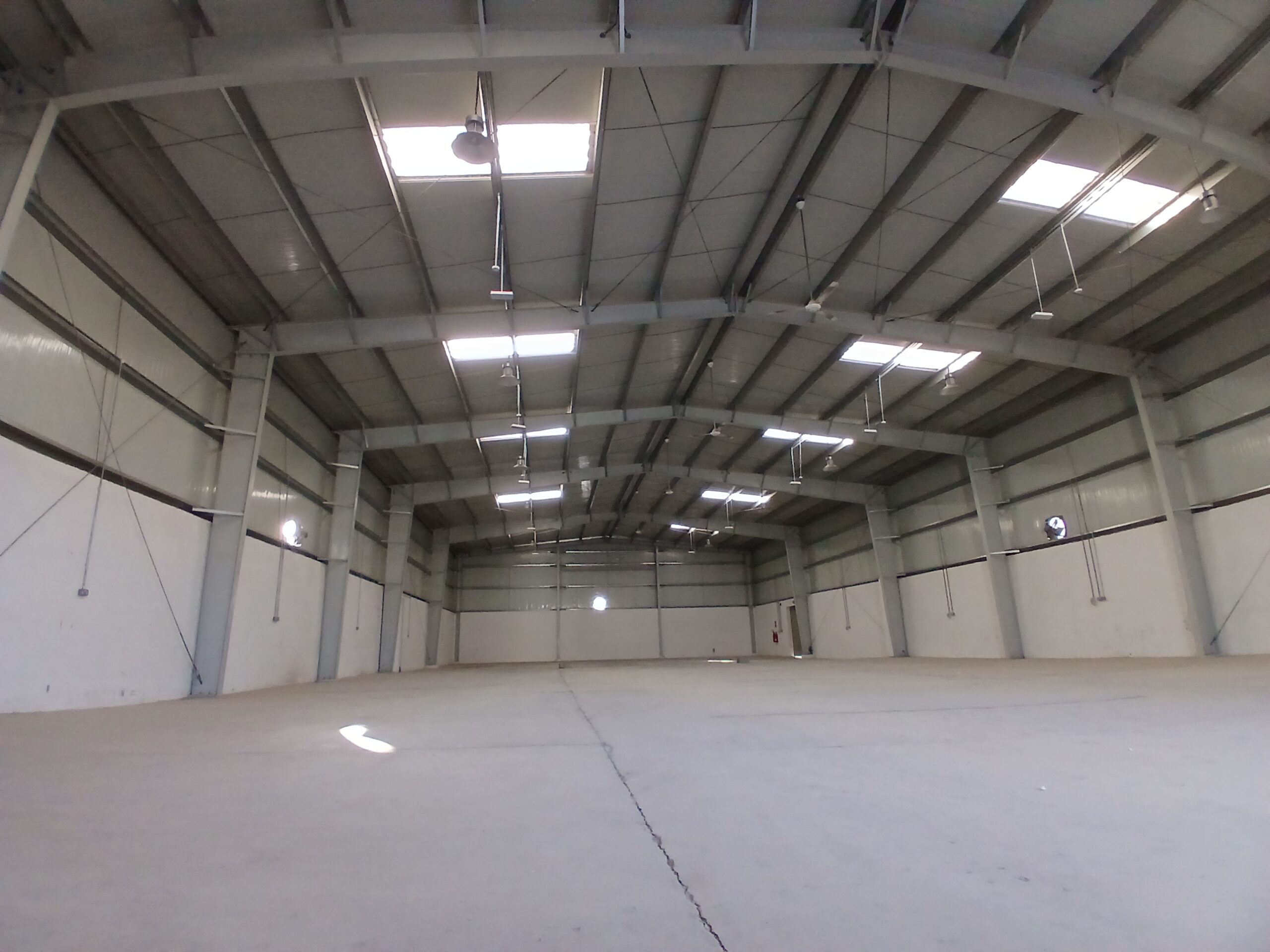 Misfah 出租倉庫 | 850m² | OMR 2,300/月 | Tamlik Oman thumbnail 5