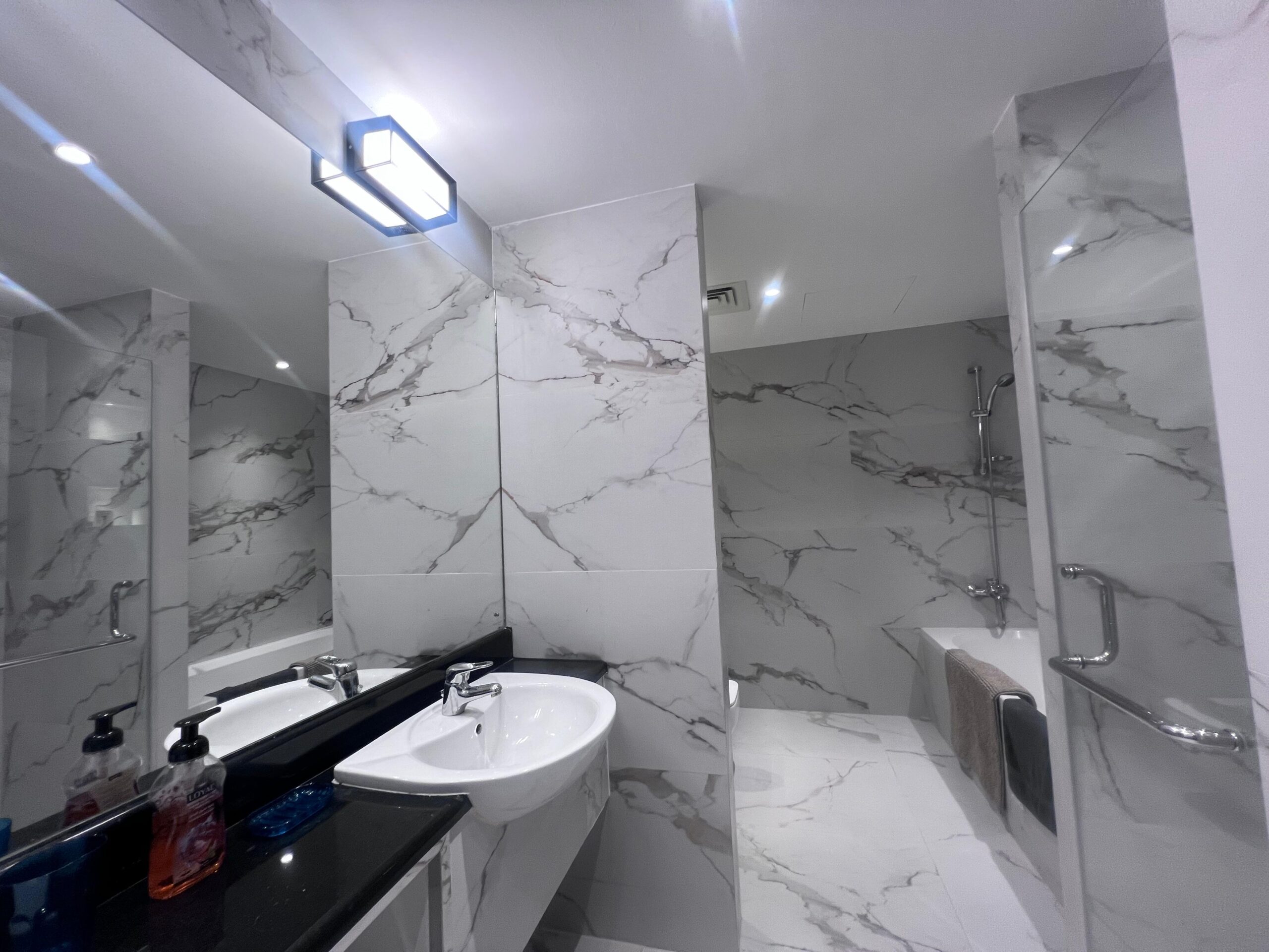 آپارتمان ۲ خوابه اجاره‌ای در مسکات هیلز | OMR 750/mo | Tamlik Oman thumbnail 5