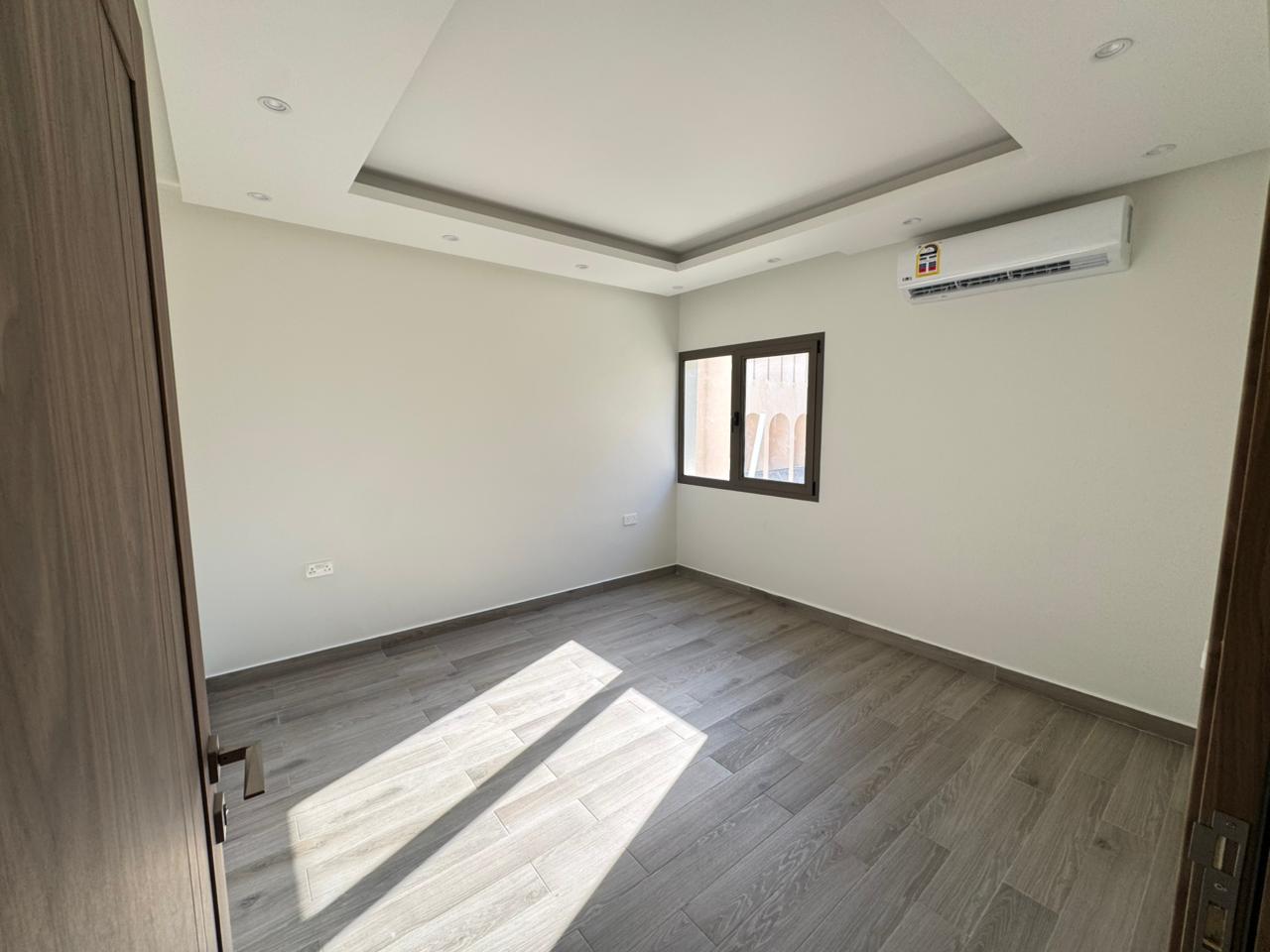 Al Qurum 出租 3 臥室別墅 | 每月 OMR 850 | Tamlik Oman thumbnail 6