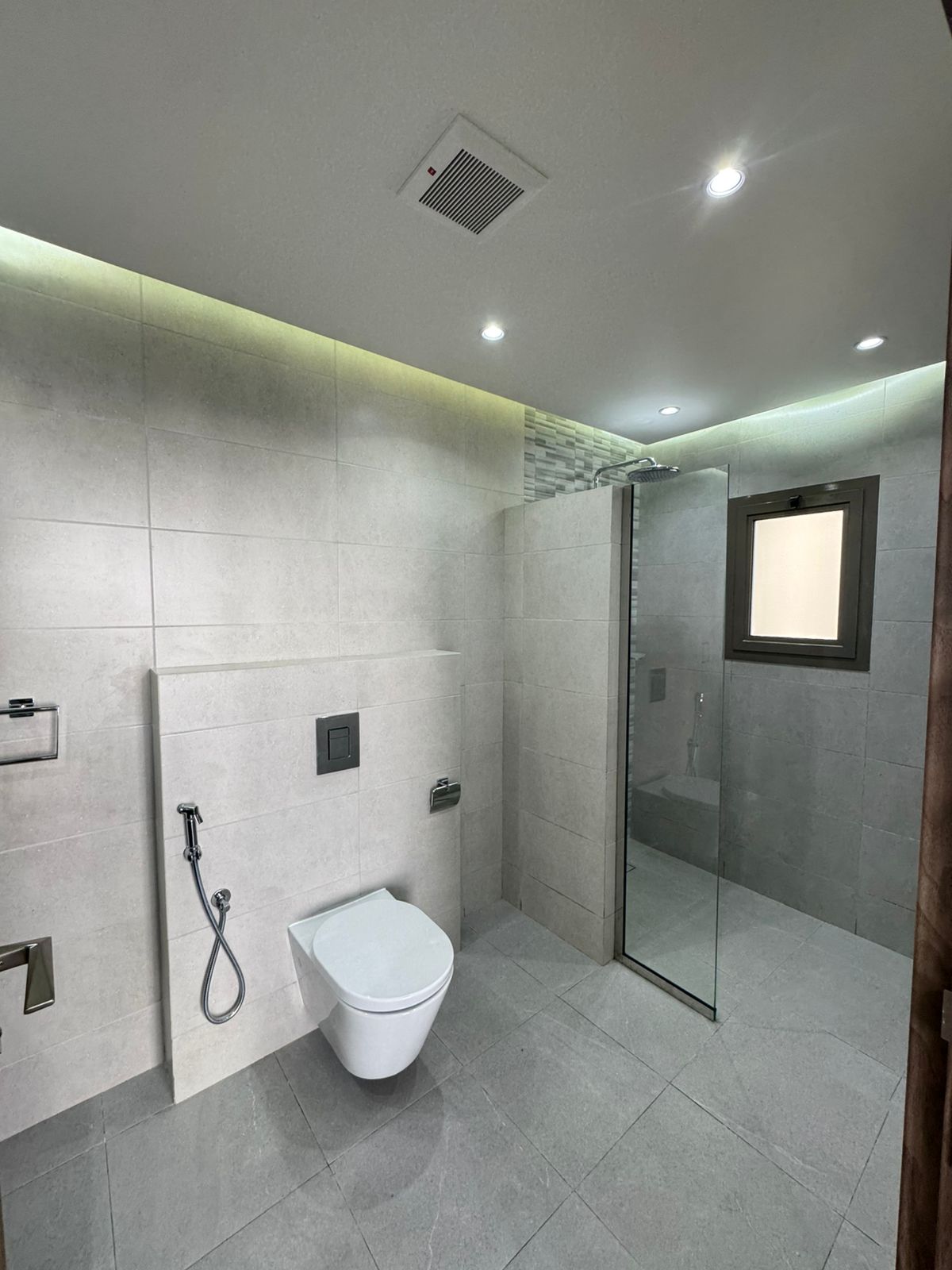 Al Qurum 出租 3 臥室別墅 | 每月 OMR 850 | Tamlik Oman thumbnail 5