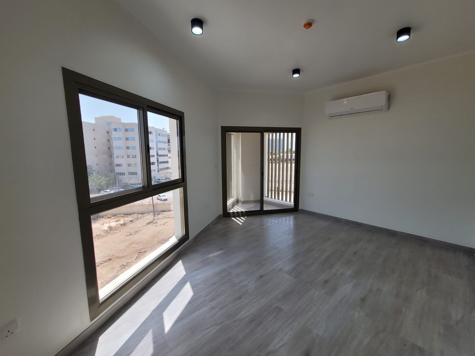 1-комнатная квартира на продажу в Азайбе | OMR 48 000 | Tamlik Oman thumbnail 3