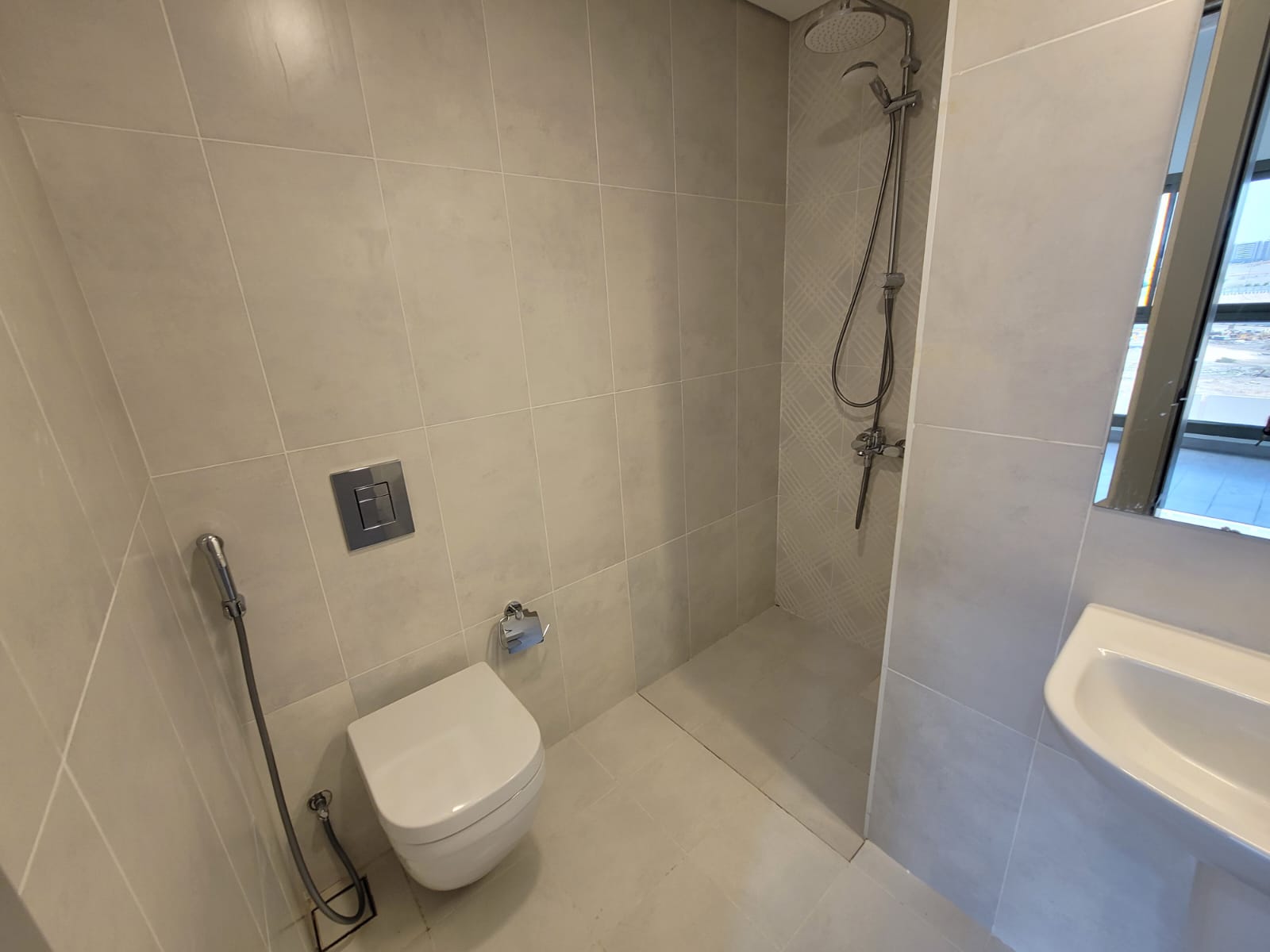 1-комнатная квартира на продажу в Азайбе | OMR 48 000 | Tamlik Oman thumbnail 4