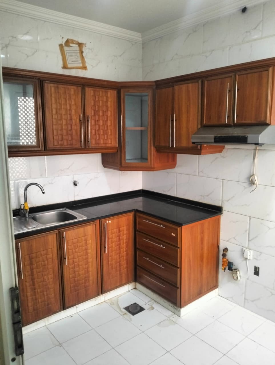 2-Bed Apartment for Rent in Bawshar | OMR 240/mo | Tamlik Oman thumbnail 3