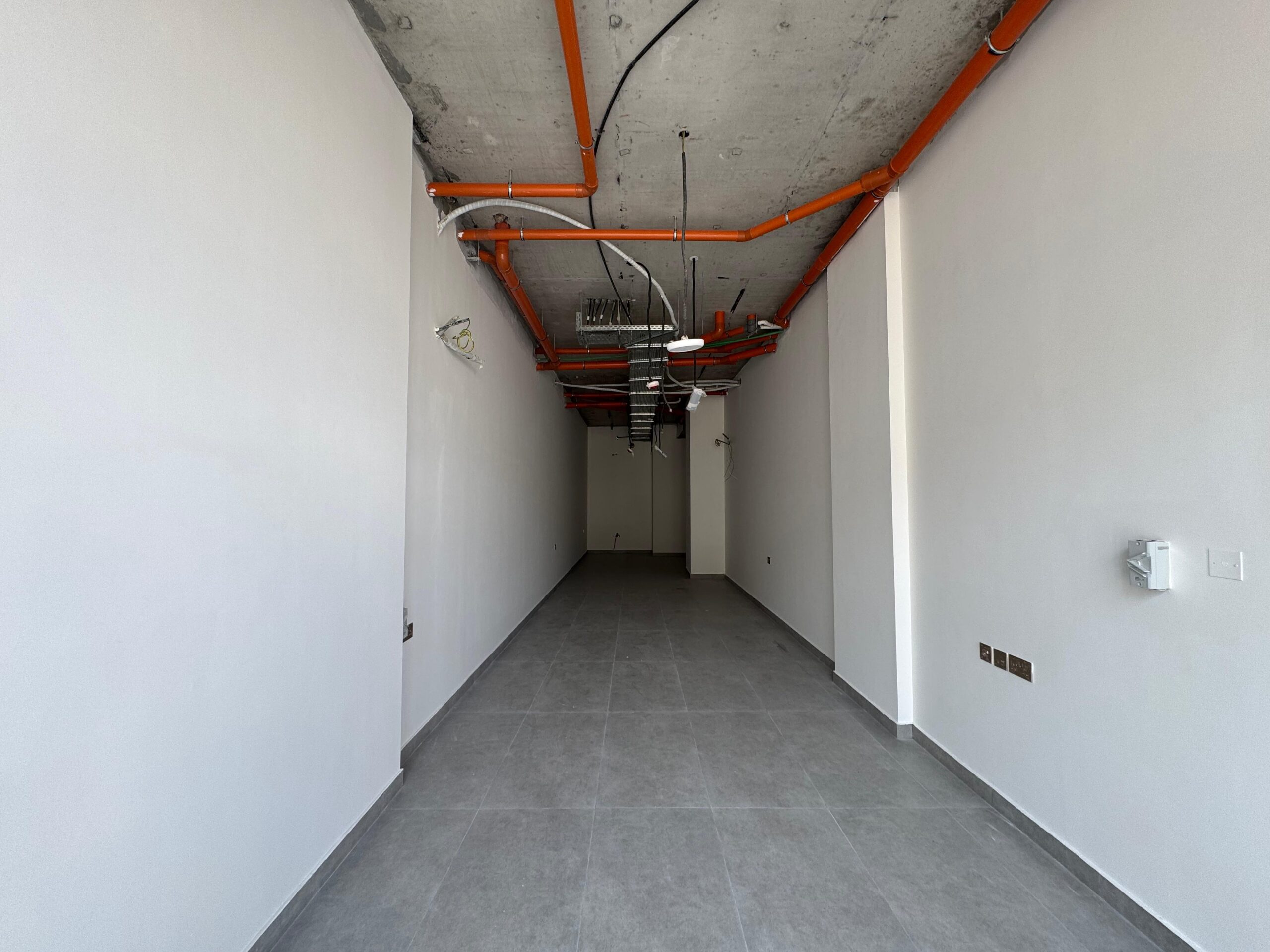 مغازه اجاره‌ای در بوصهر | 51متر مربع | OMR 500/ماه | ملکیت آزاد عمان thumbnail 2