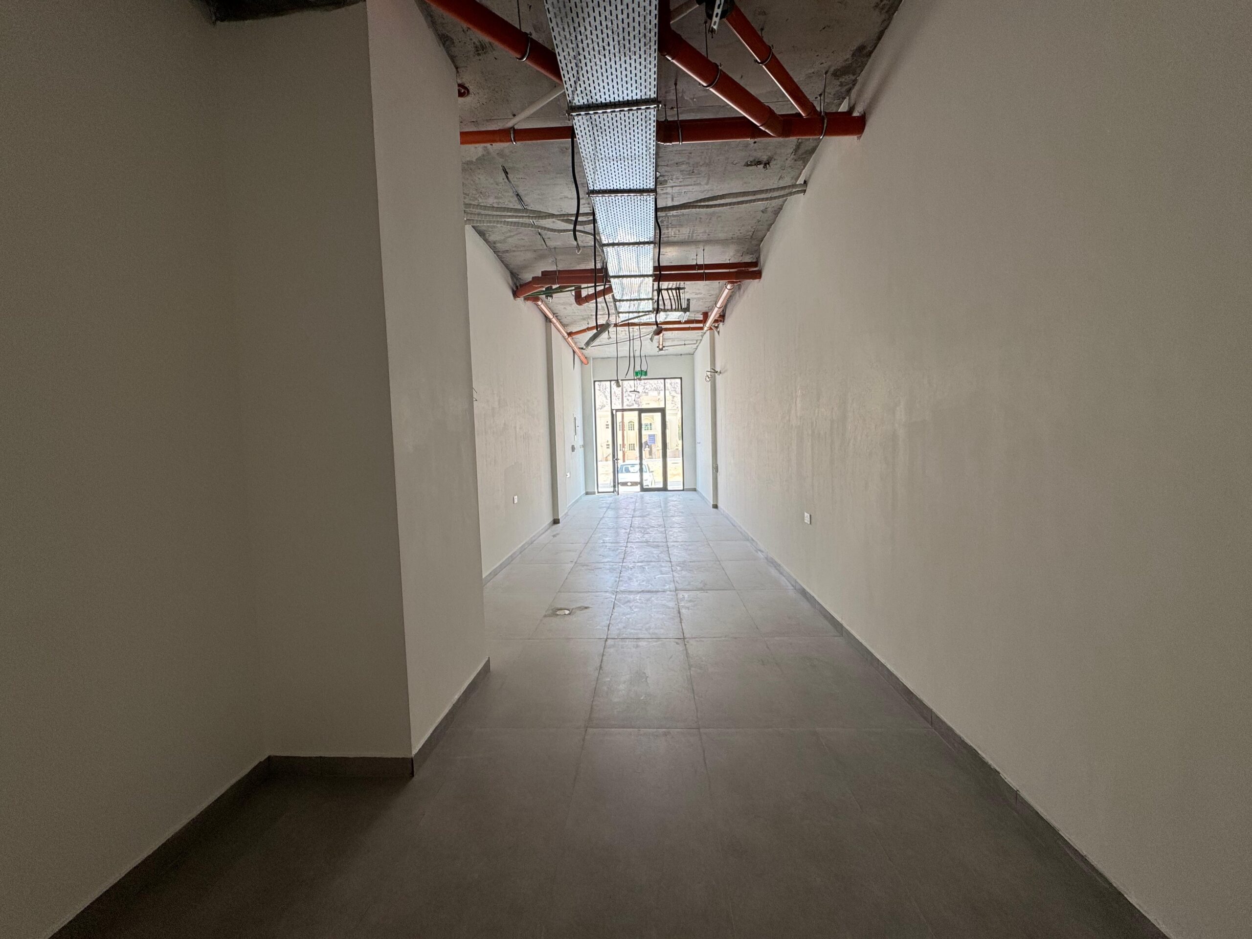 مغازه اجاره‌ای در بوصهر | 51متر مربع | OMR 500/ماه | ملکیت آزاد عمان thumbnail 3