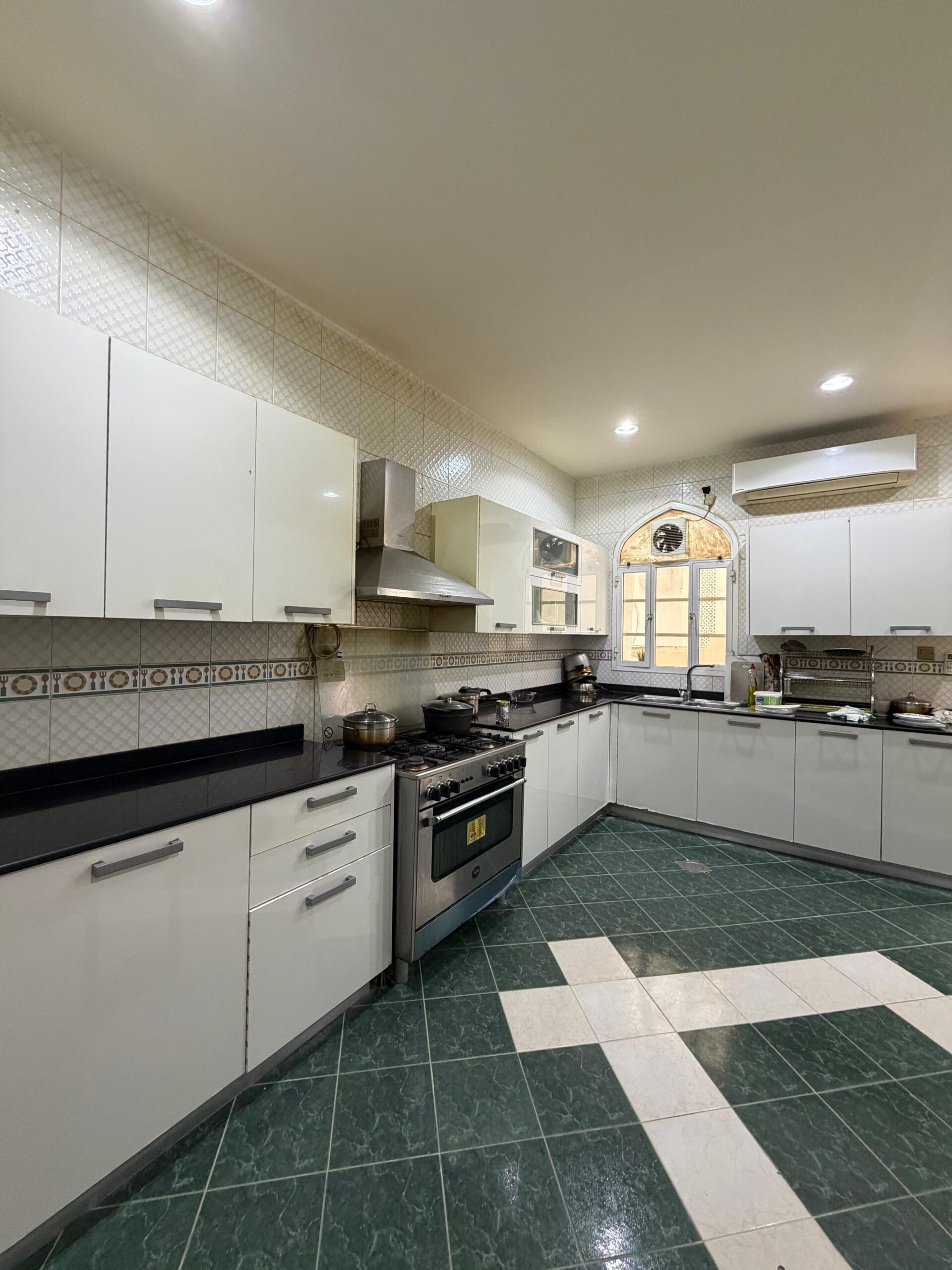 6-Bed ویلا فروشی در الغبره جنوبی | OMR 235,000 | Tamlik Oman thumbnail 4