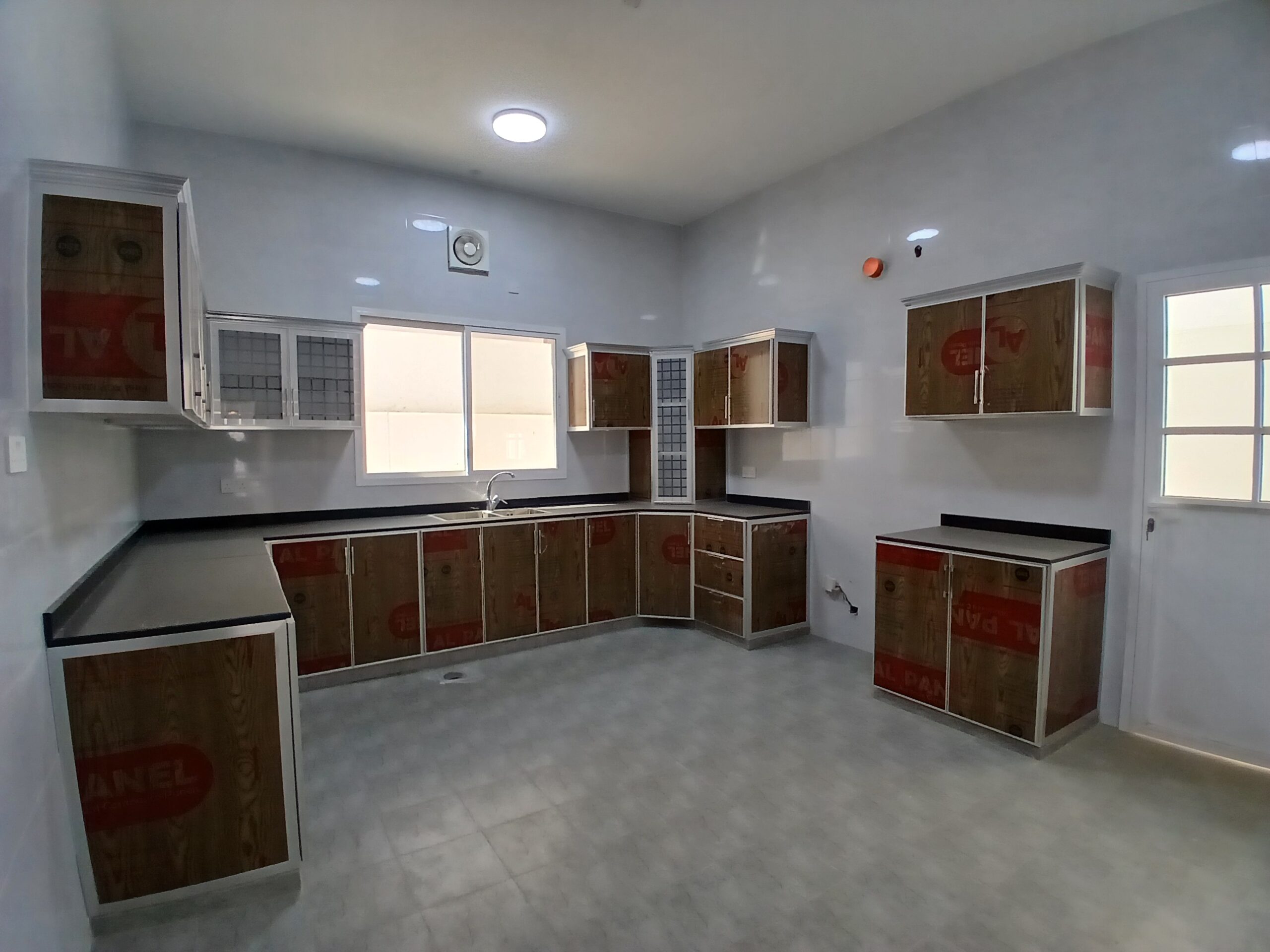 ویلای 3 خوابه فروشی در بوشهر | OMR 95,000 | Tamlik عمان thumbnail 5