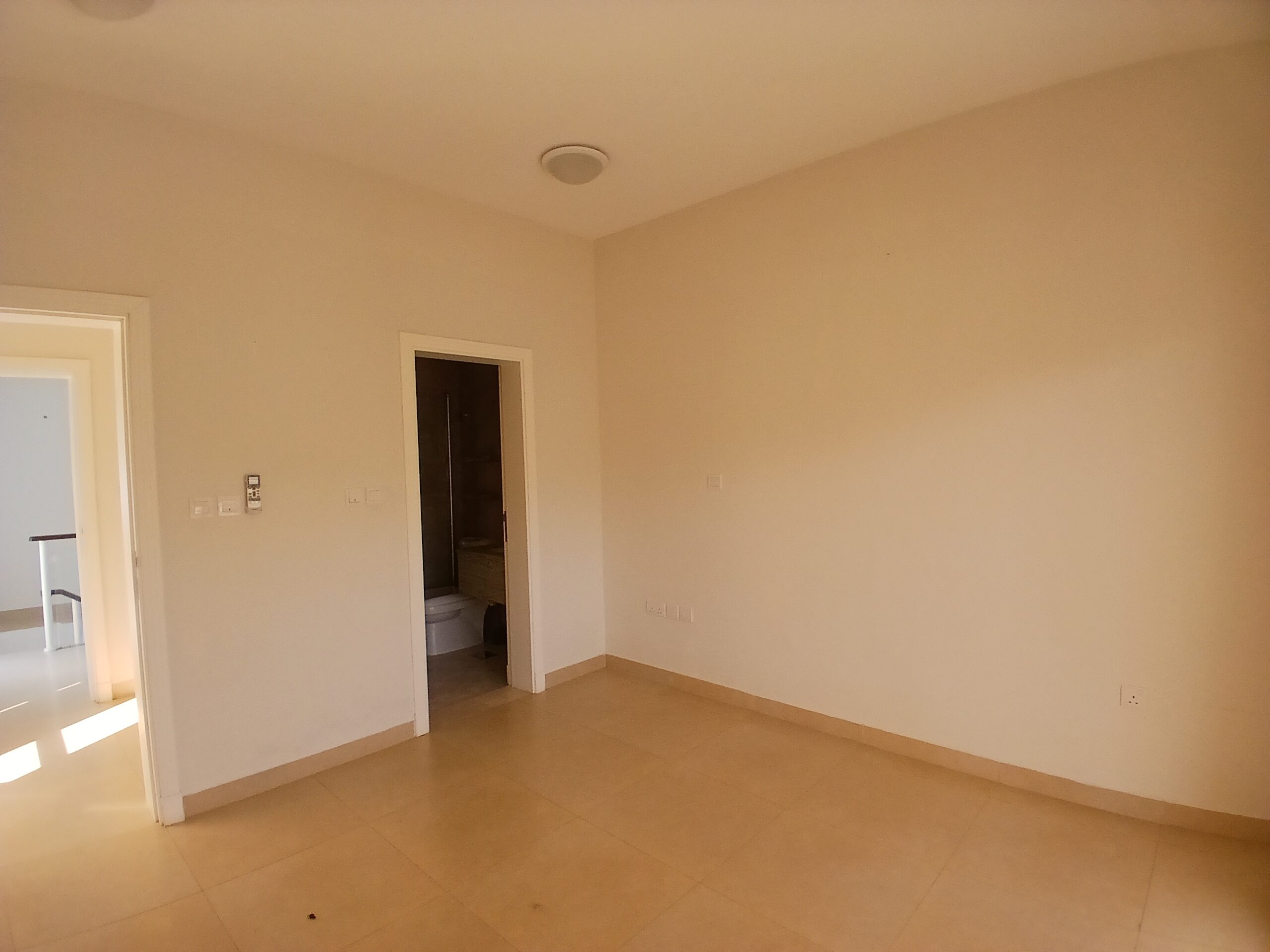 ویلای ۴ خوابه برای اجاره در مدینة العیلام | OMR 800/mo | Tamlik Oman thumbnail 6