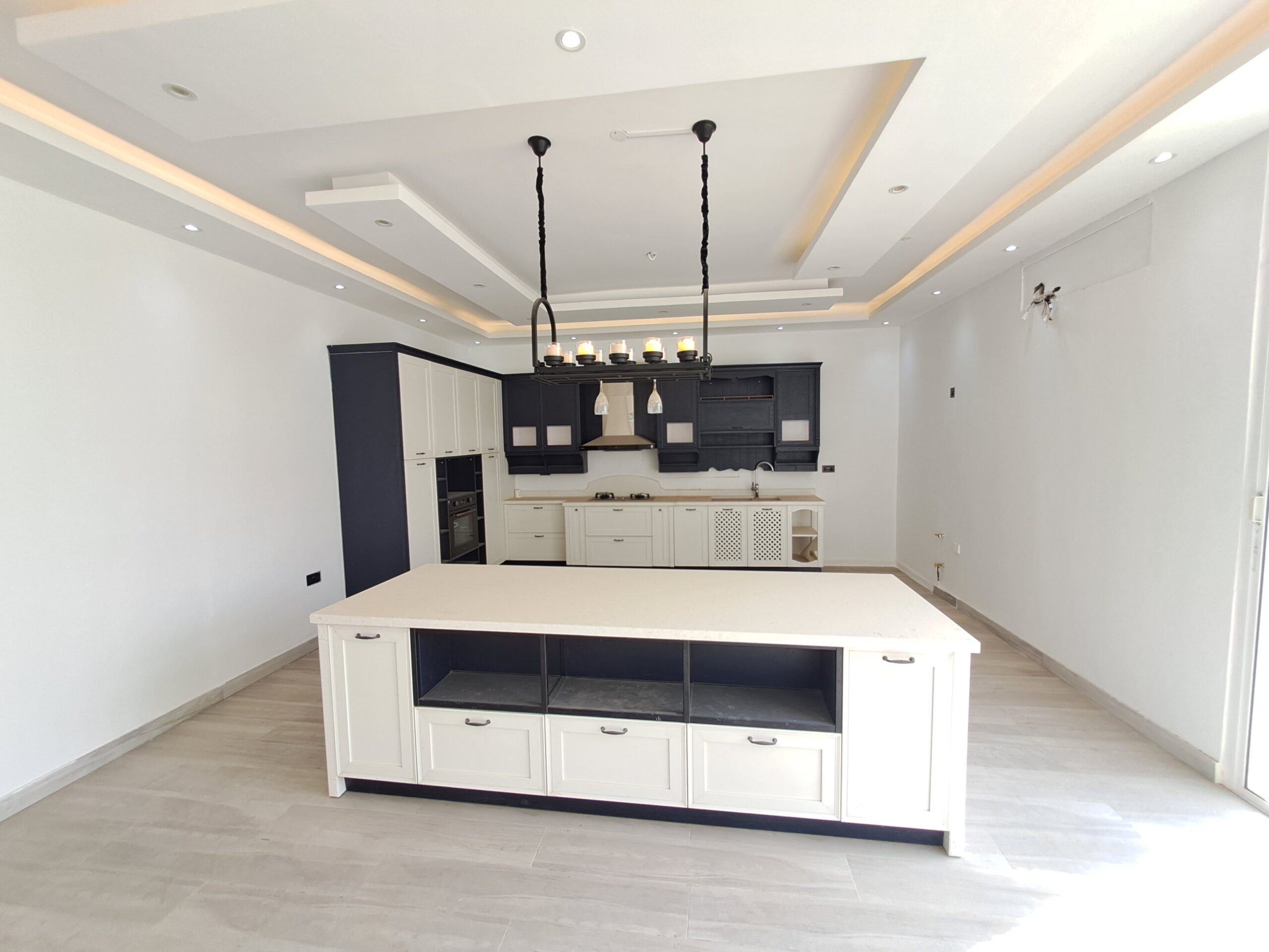 Al Maabila 出售 4-Bed 別墅 | OMR 125,000 | Tamlik Oman thumbnail 3