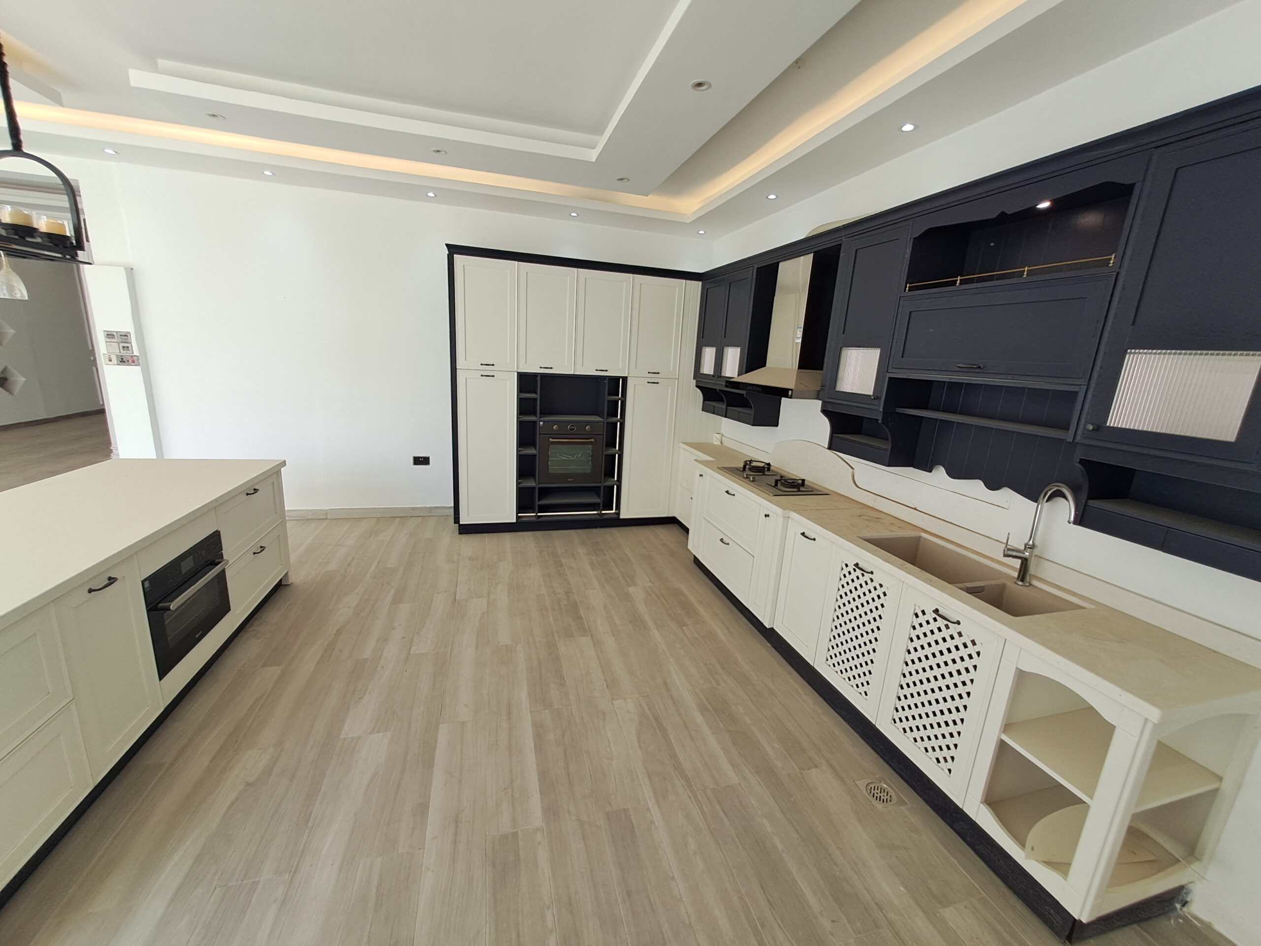 Al Maabila 出售 4-Bed 別墅 | OMR 125,000 | Tamlik Oman thumbnail 4