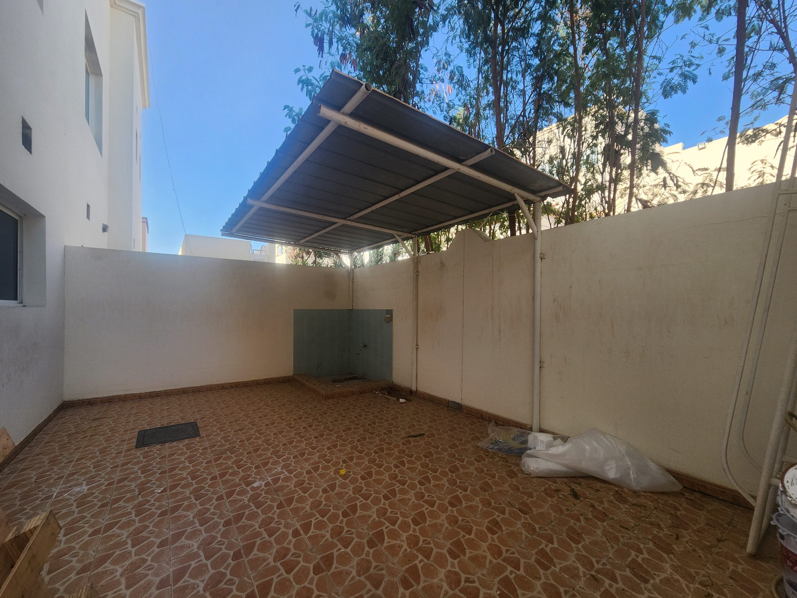 5-Bed Villa for Rent in Al Mawaleh North | OMR 600/mo | Tamlik Oman thumbnail 4