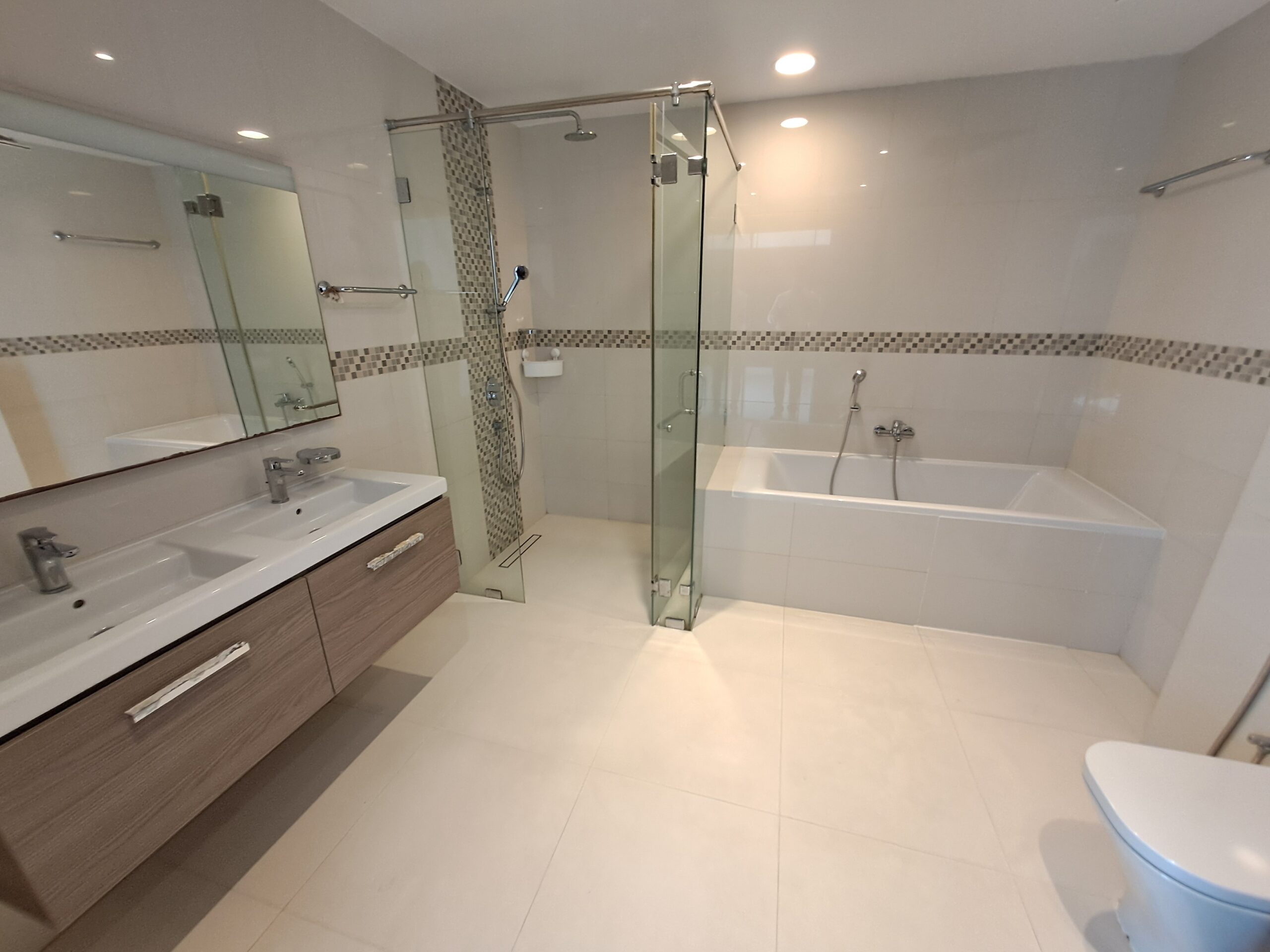 3-Bed Al Mouj 出租聯排別墅 | 每月 OMR 1,400 | Tamlik Oman thumbnail 3