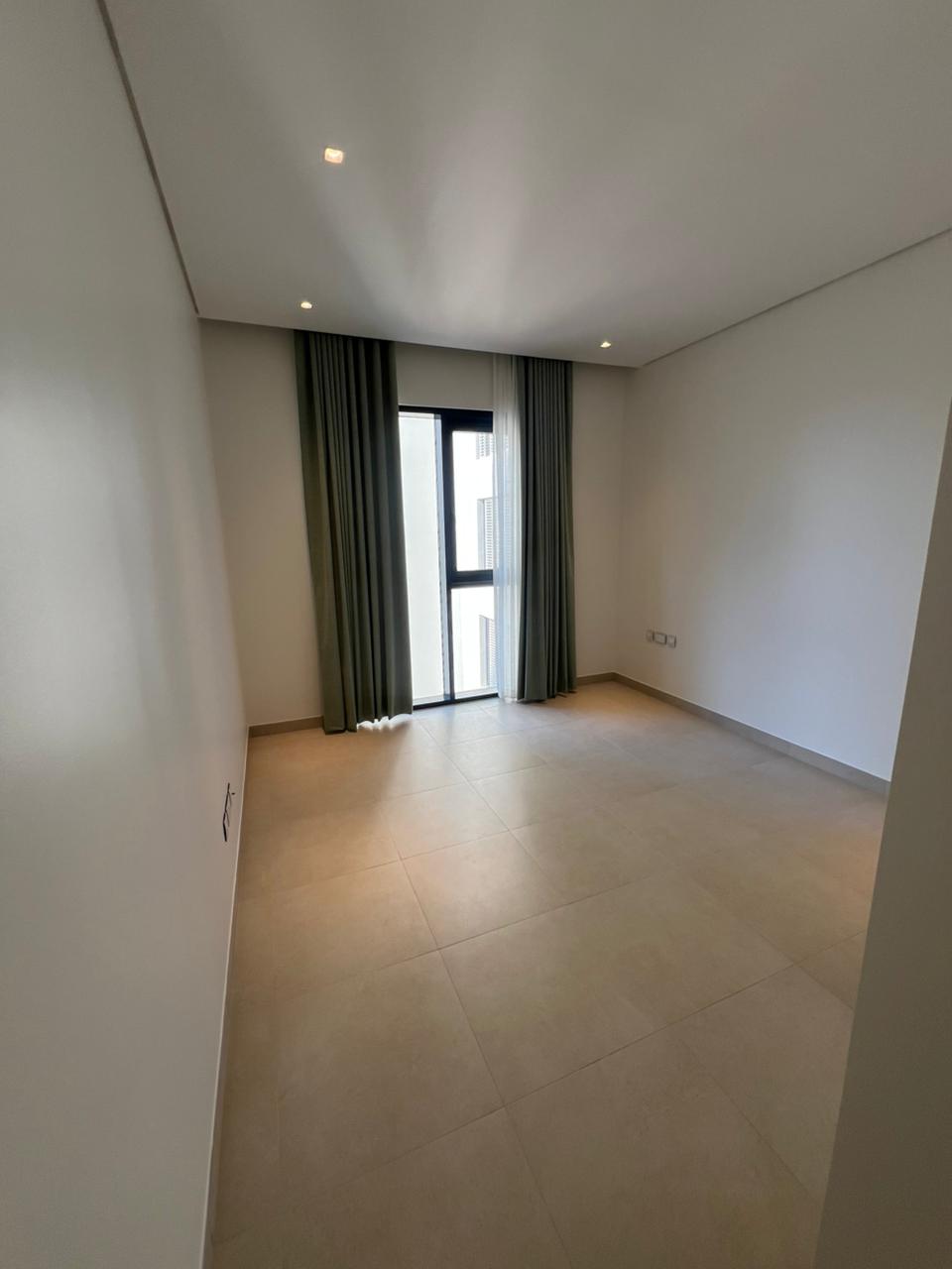 2-Bed Apartment for Rent in Al Mouj | OMR 1,000/mo | Tamlik Oman thumbnail 2