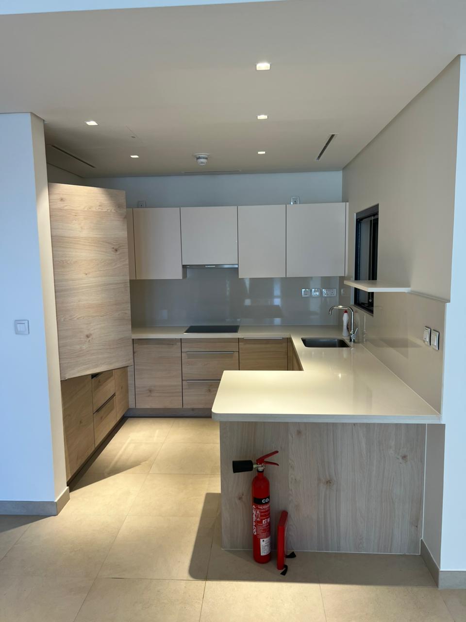 2-Bed Apartment for Rent in Al Mouj | OMR 1,000/mo | Tamlik Oman thumbnail 8