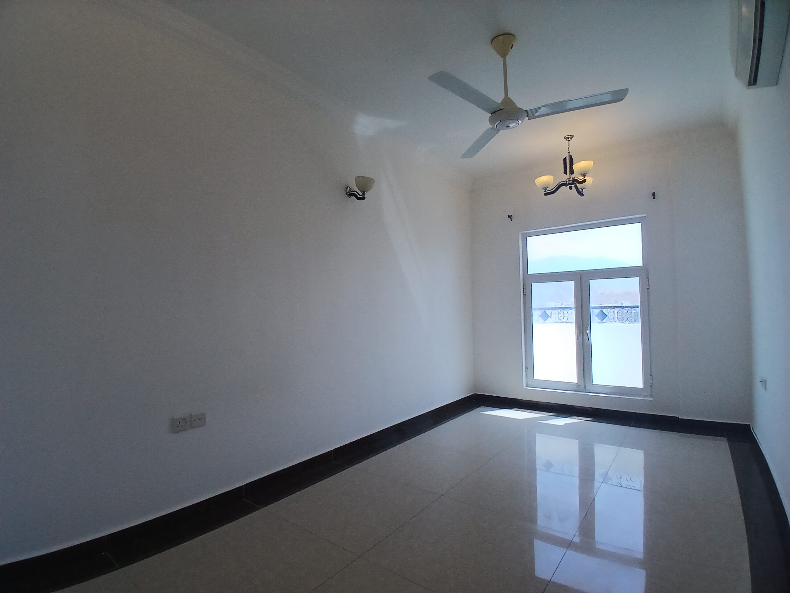 آپارتمان 2 خوابه اجاره‌ای در المعبیلة | OMR 240/ماه | Tamlik عمان thumbnail 4