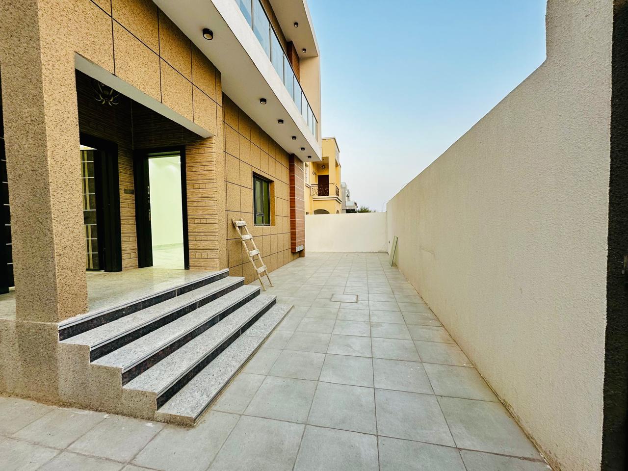 Al Mawaleh South 出售 6 臥室別墅 | OMR 133,900 | Tamlik Oman thumbnail 2