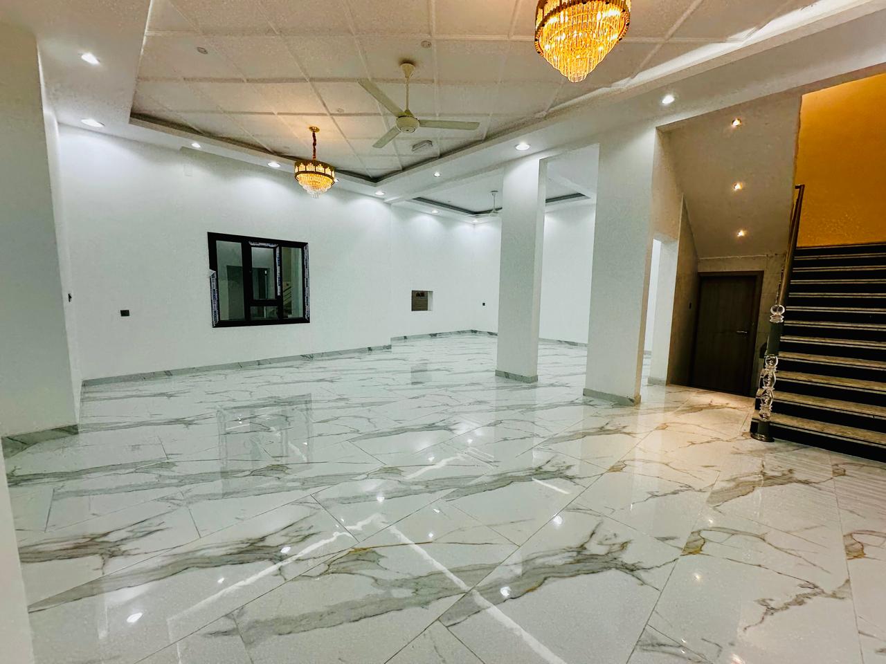 Al Mawaleh South 出售 6 臥室別墅 | OMR 133,900 | Tamlik Oman thumbnail 4