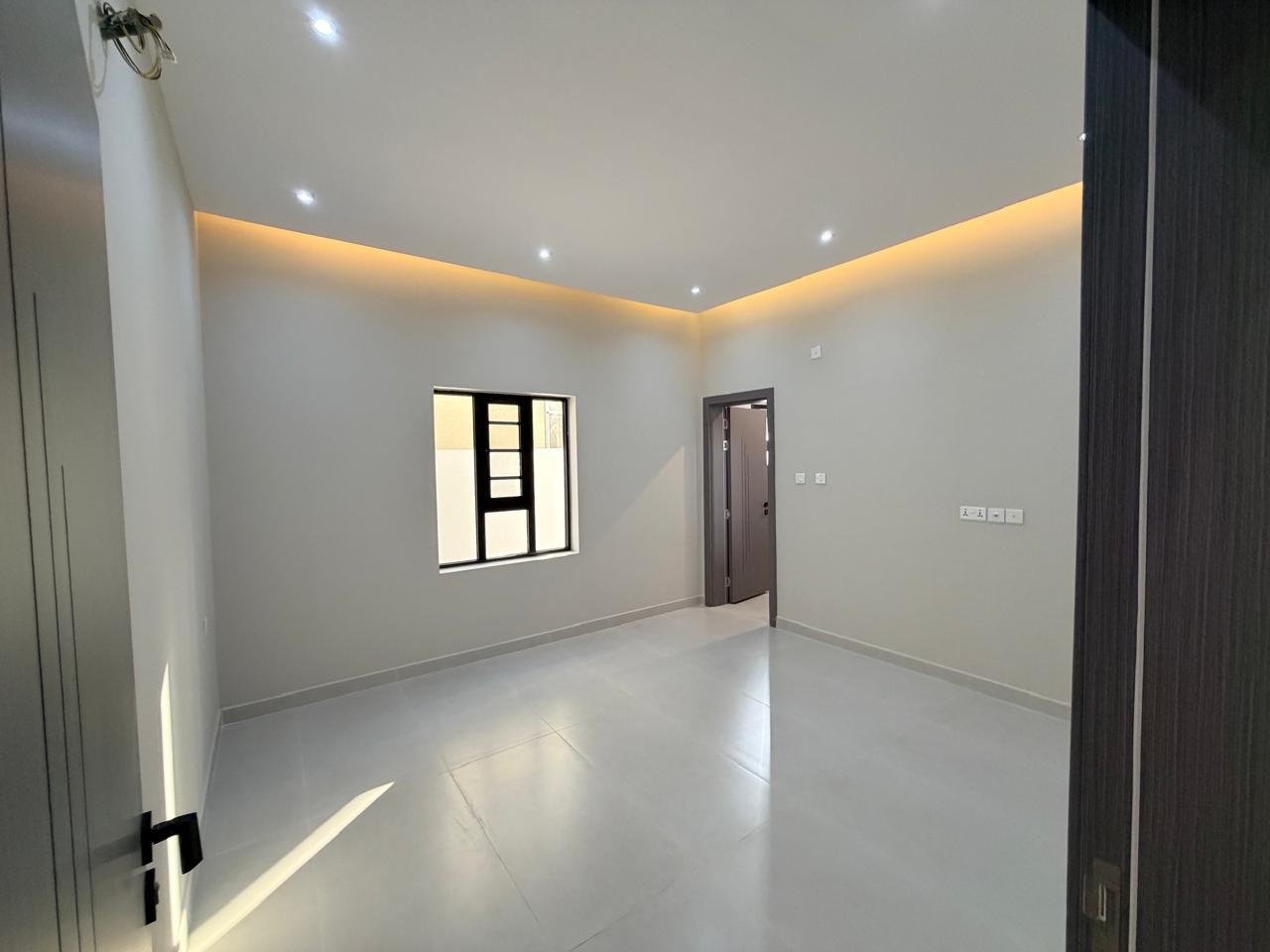 ویلای 5 خوابه فروشی در المعبیلة | OMR 72,000 | Tamlik عمان thumbnail 5