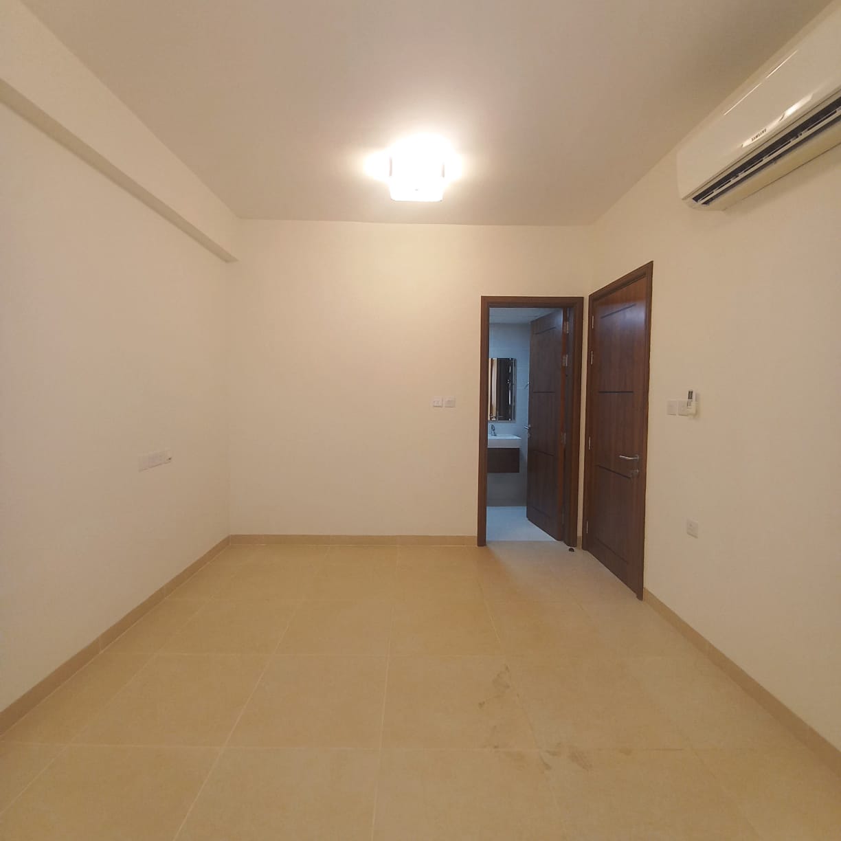 آپارتمان 2 خوابه برای اجاره در القرم | OMR 400/ماه | Tamlik Oman thumbnail 5