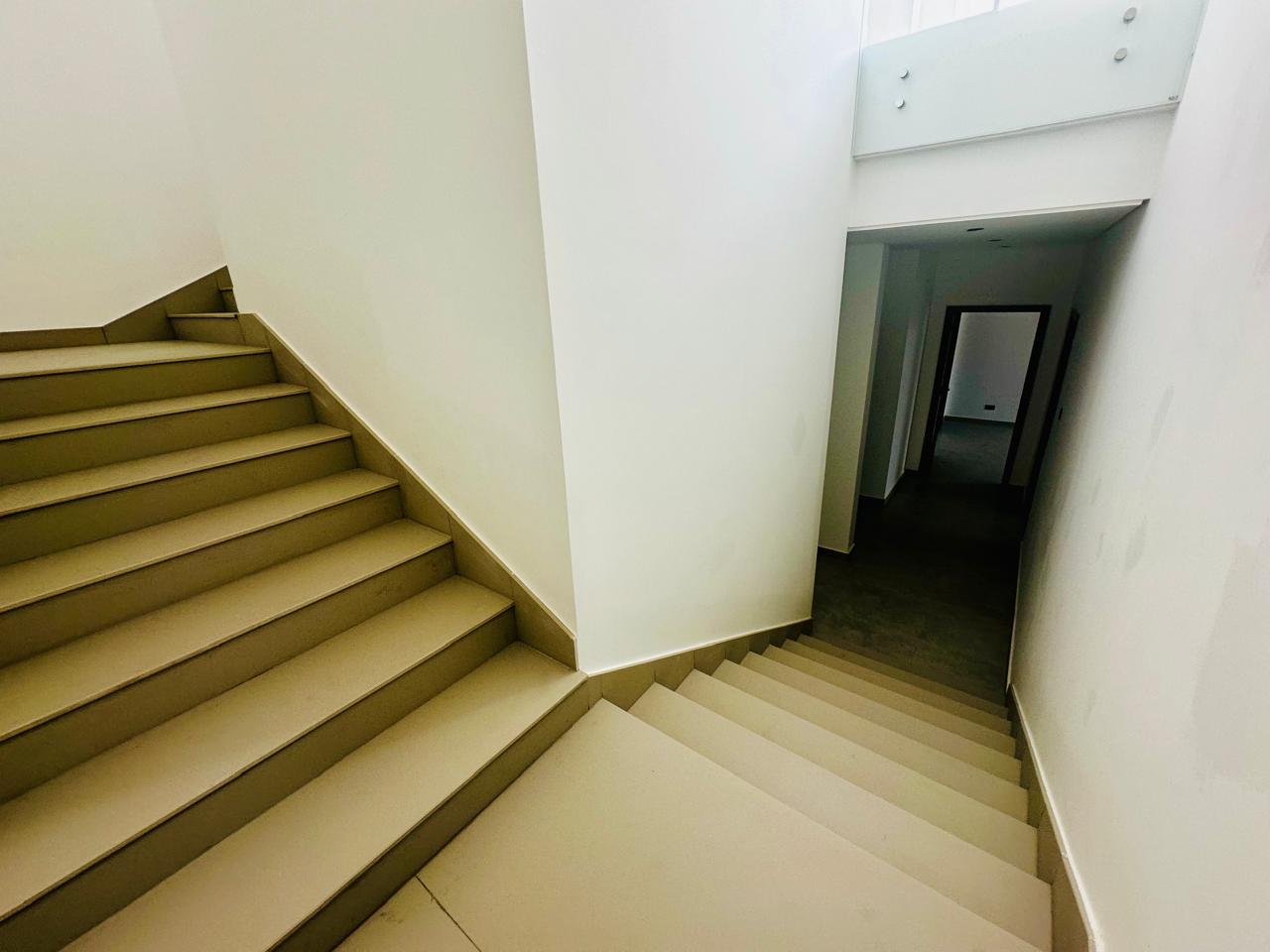 ویلای ۴ خوابه فروشی در العذیبه | OMR ۱۷۰,۰۰۰ | تملیک عمان thumbnail 6