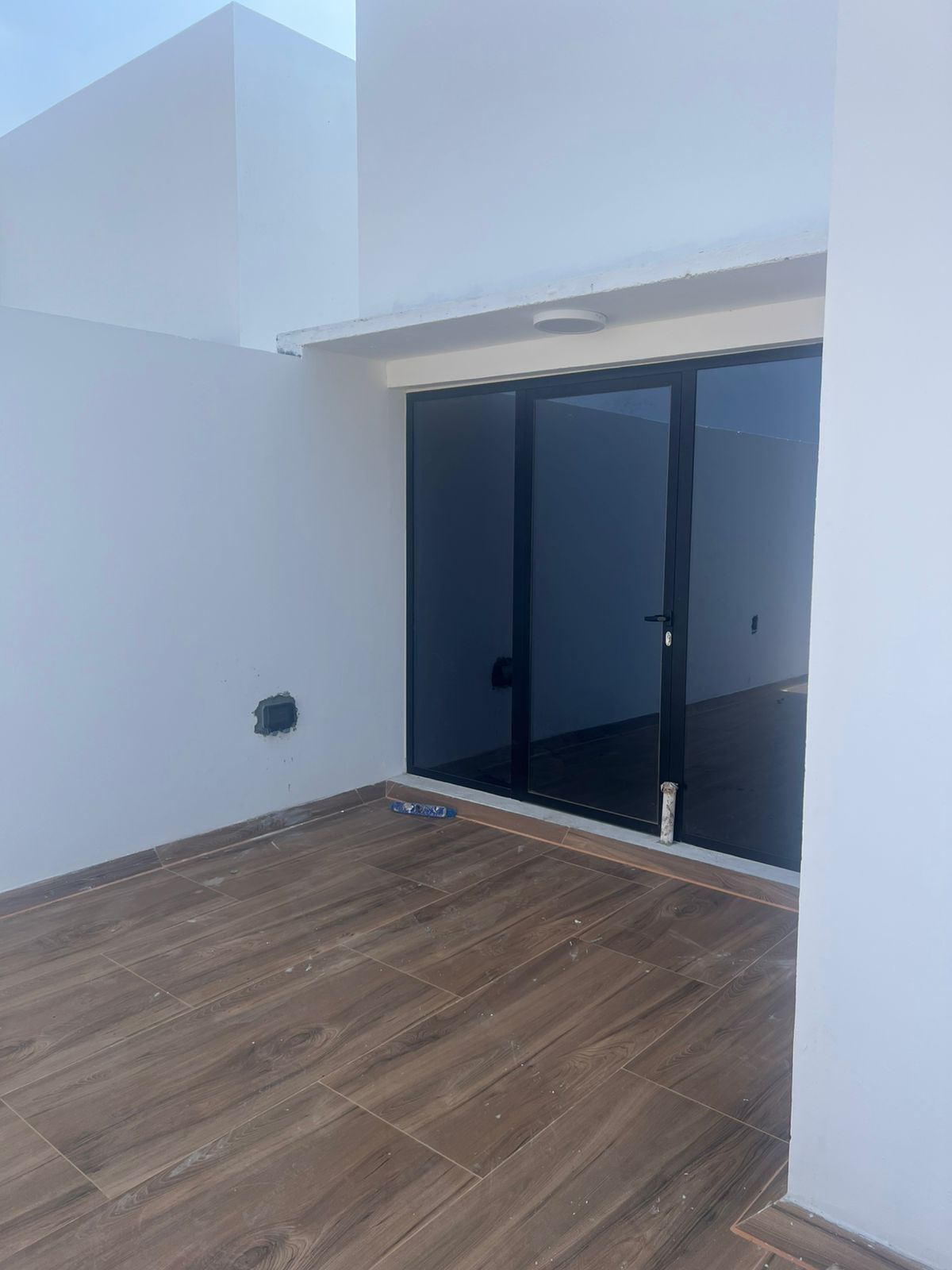 5-Bed Villa for Sale in Al Maabila | OMR 74,000 | Tamlik Oman thumbnail 2