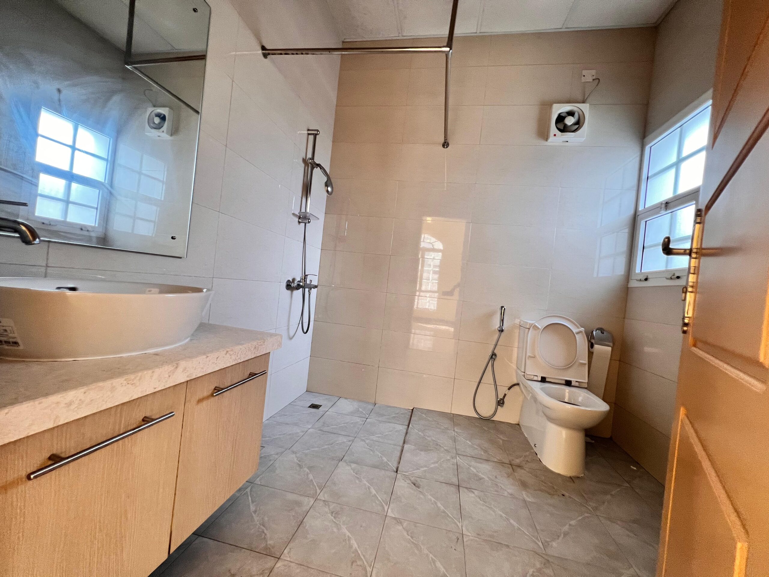 ویلا 4 خوابه اجاره در القرم 29 | OMR 700/mo | Tamlik Oman thumbnail 5