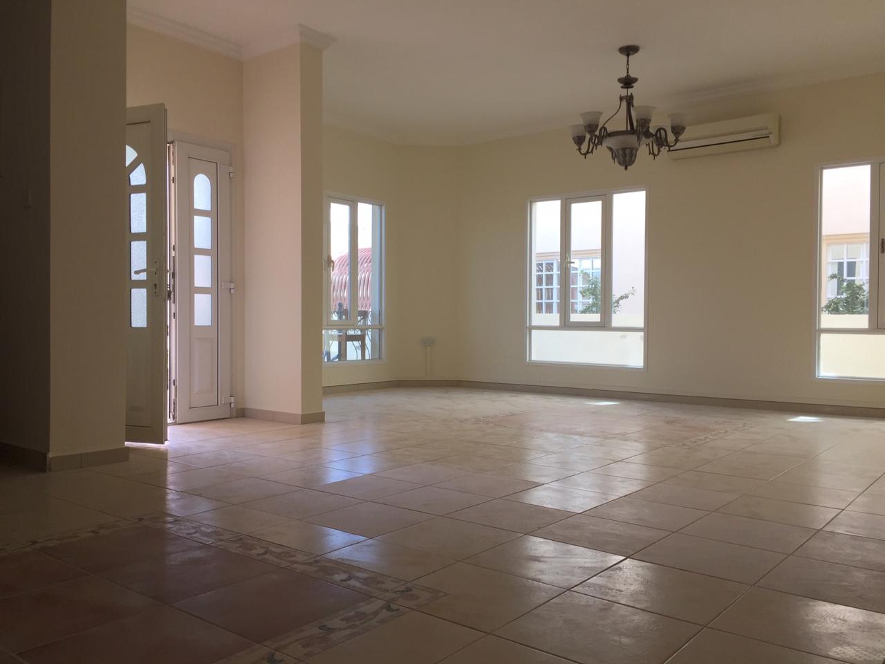 5-спальная вилла на продажу в Аль-Узайба | OMR 155 000 | Tamlik Oman thumbnail 8