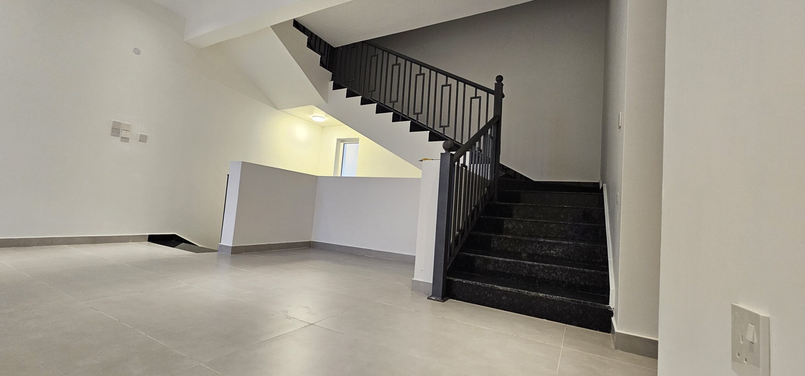 4-Bed Villa for Sale in Al Amerat | OMR 74,000 | Tamlik Oman thumbnail 8