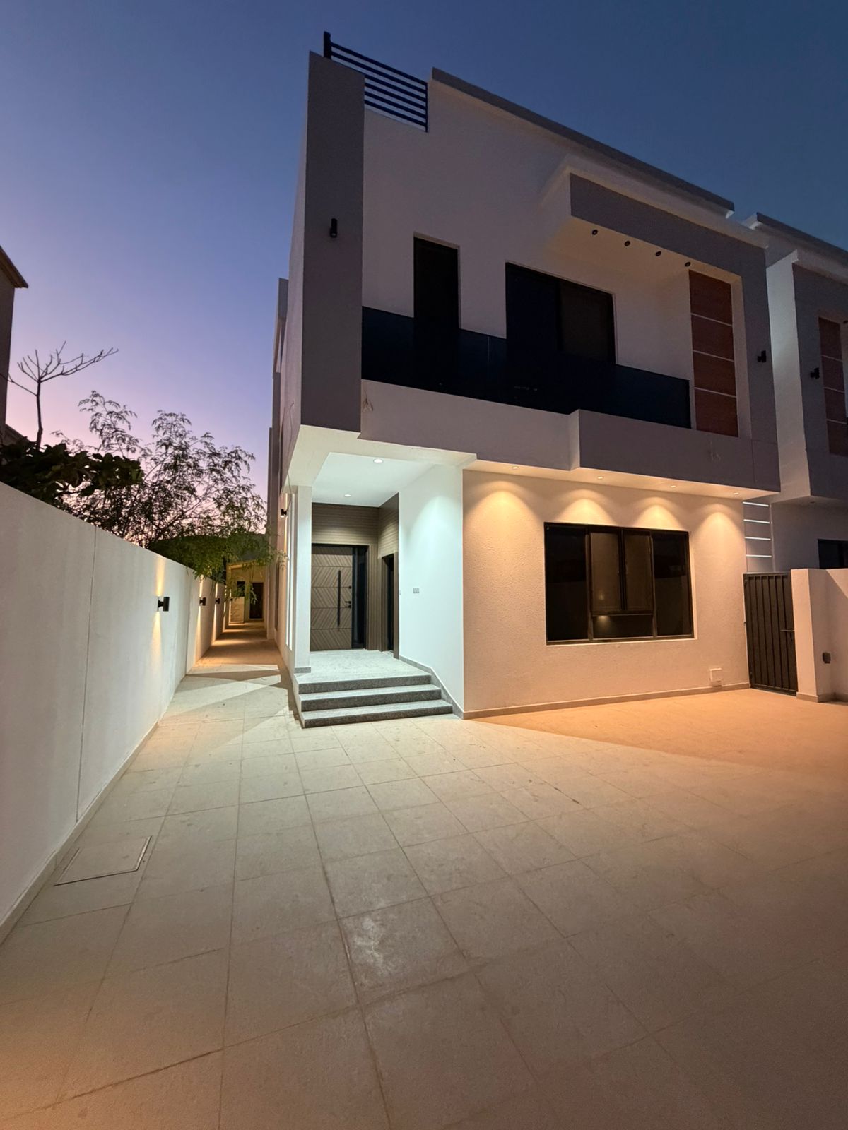 ویلای ۵ خوابه برای فروش در العذیبه | OMR 125,000 | Tamlik Oman thumbnail 8