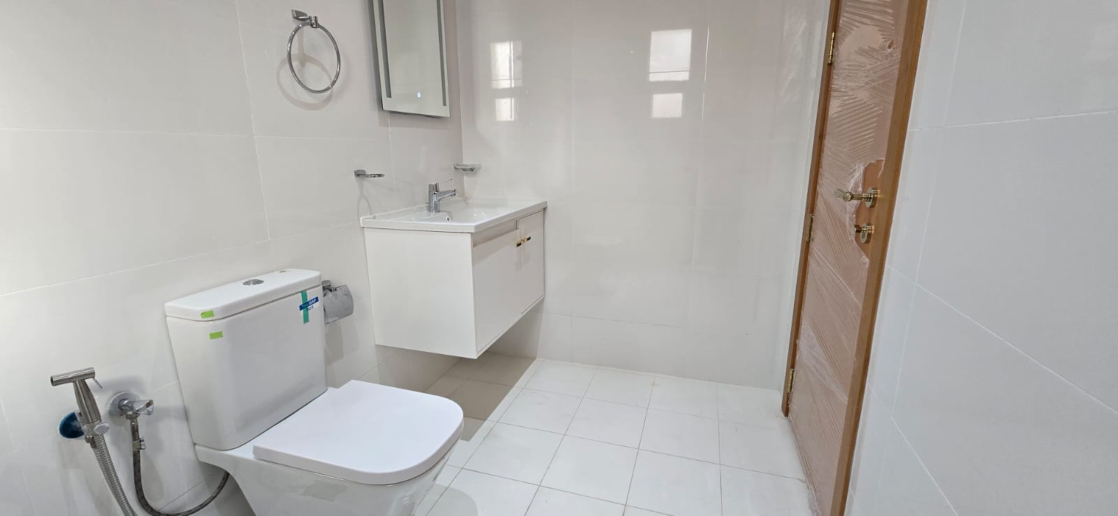 4-Bed Villa for Sale in Al Khoud | OMR 280,000 | Tamlik Oman thumbnail 7