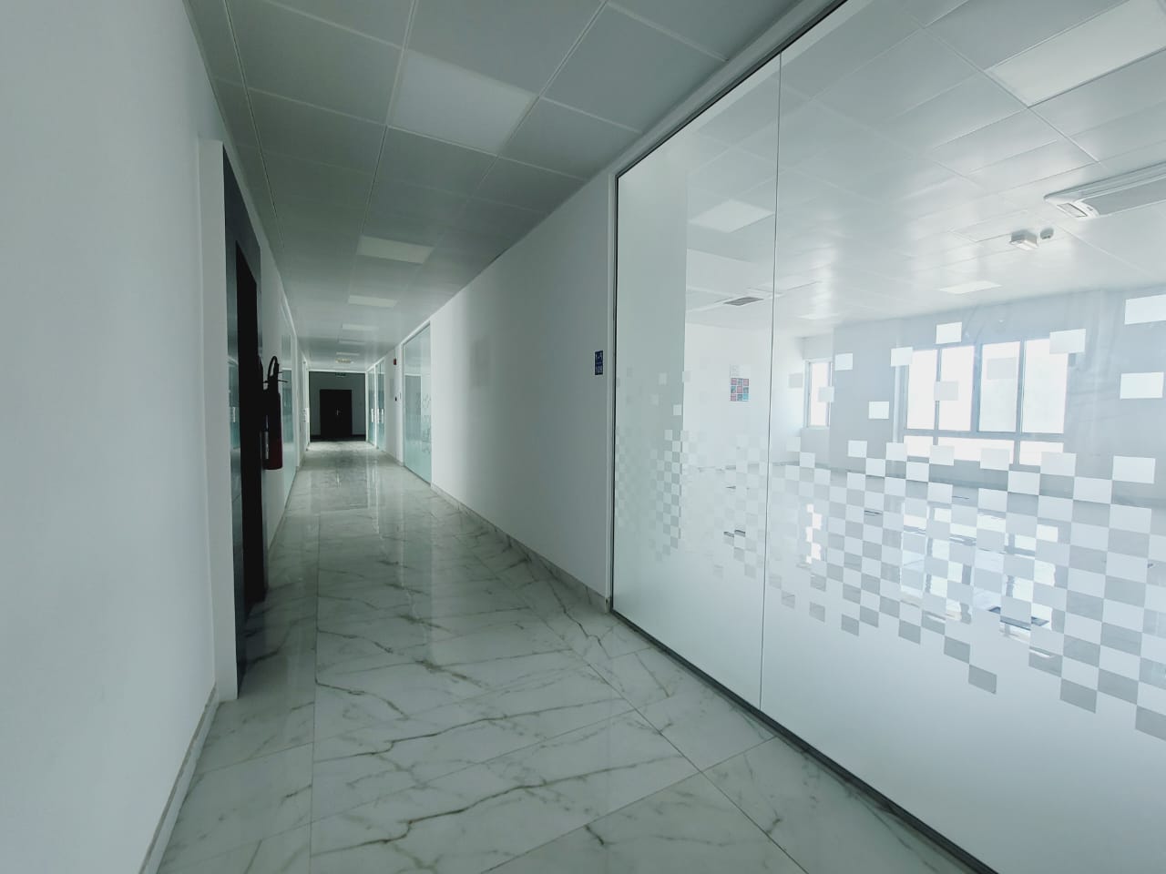 Al Khoud 出租辦公室 | 1363m² | OMR 8,178/月 | Tamlik Oman thumbnail 6