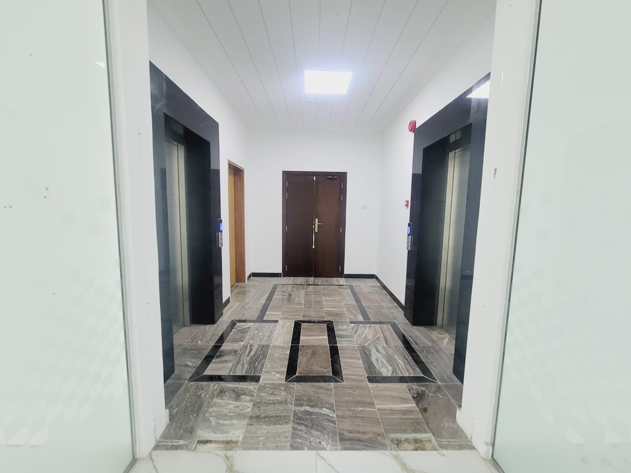 Al Khoud 出租辦公室 | 1363m² | OMR 8,178/月 | Tamlik Oman thumbnail 3