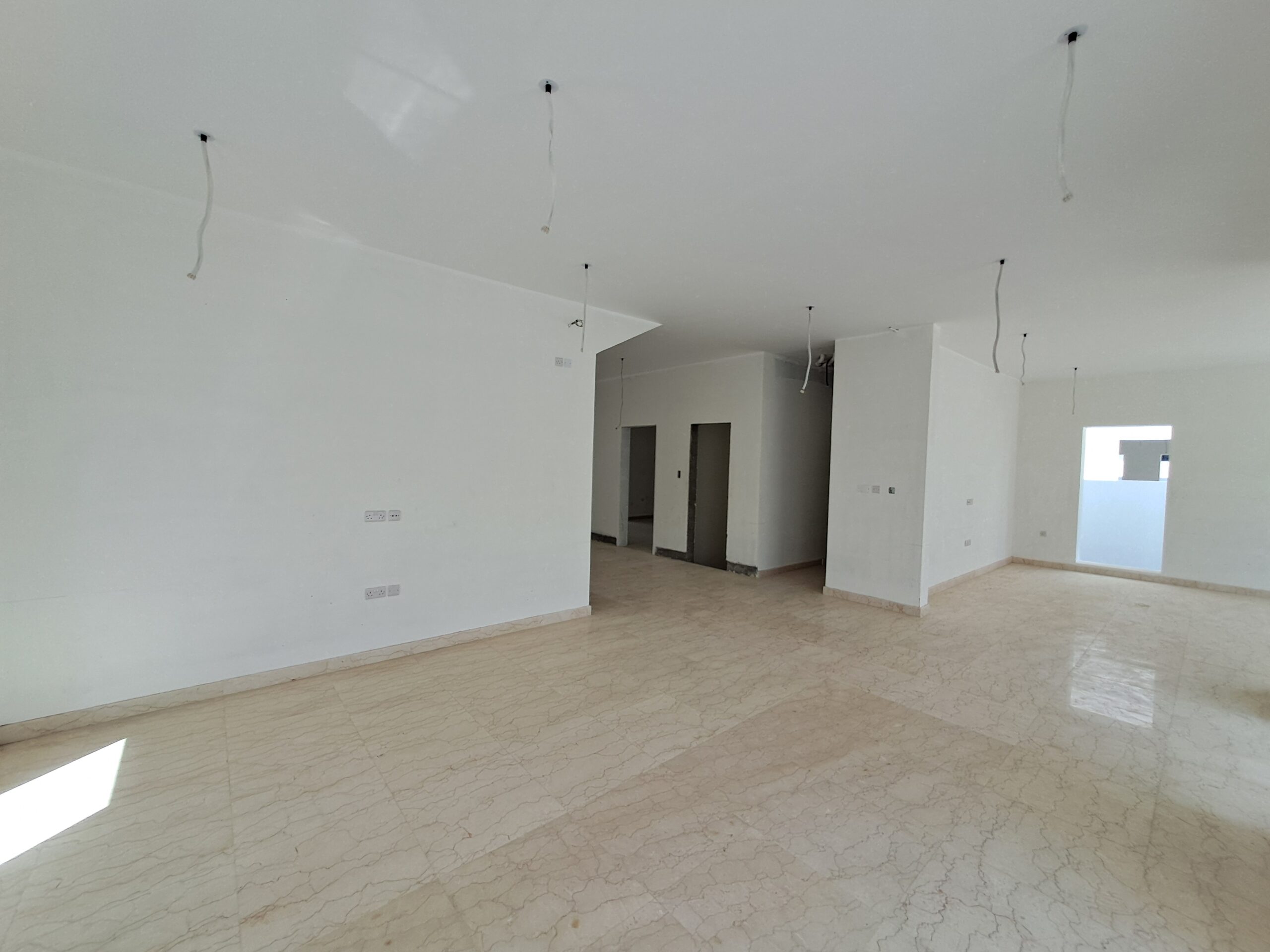 ویلای ۴ خوابه فروشي در الخود | OMR 270,000 | Tamlik Oman thumbnail 5