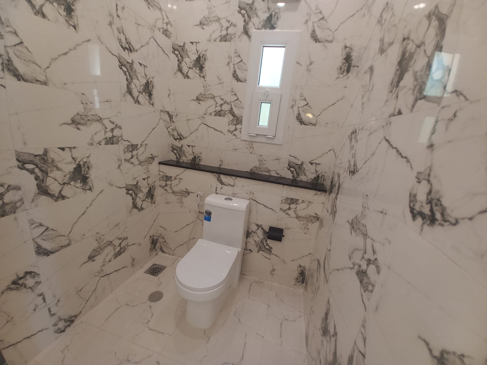 6-комнатная вилла на продажу в Аль-Хоудхе | OMR 160 000 | Tamlik Oman thumbnail 13