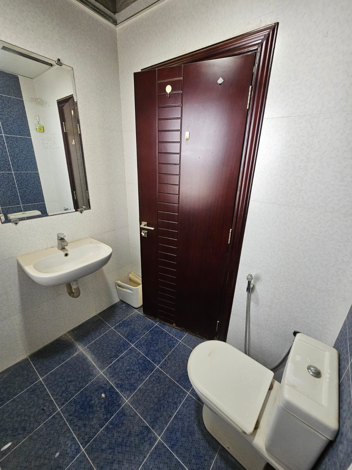 شقة 2 غرفة نوم للبيع في الروي | OMR 41,000 | Tamlik Oman thumbnail 3