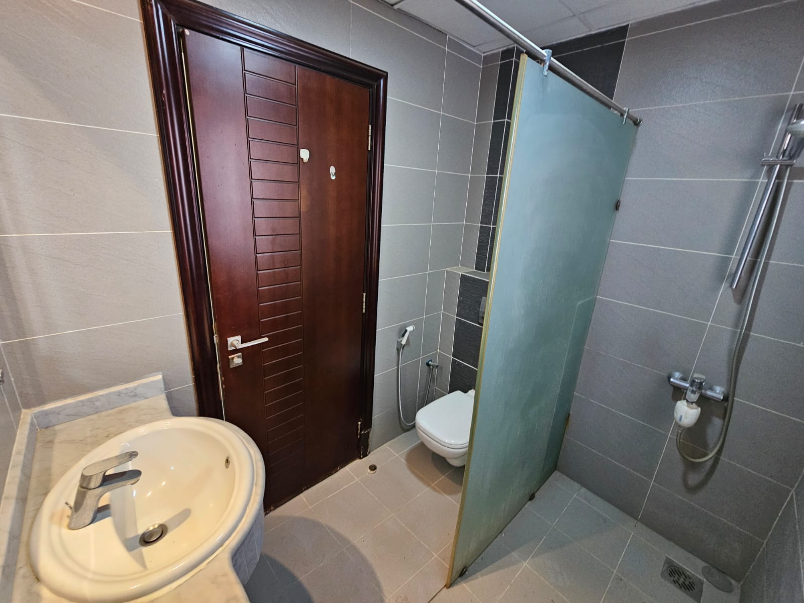 شقة 2 غرفة نوم للبيع في الروي | OMR 41,000 | Tamlik Oman thumbnail 7