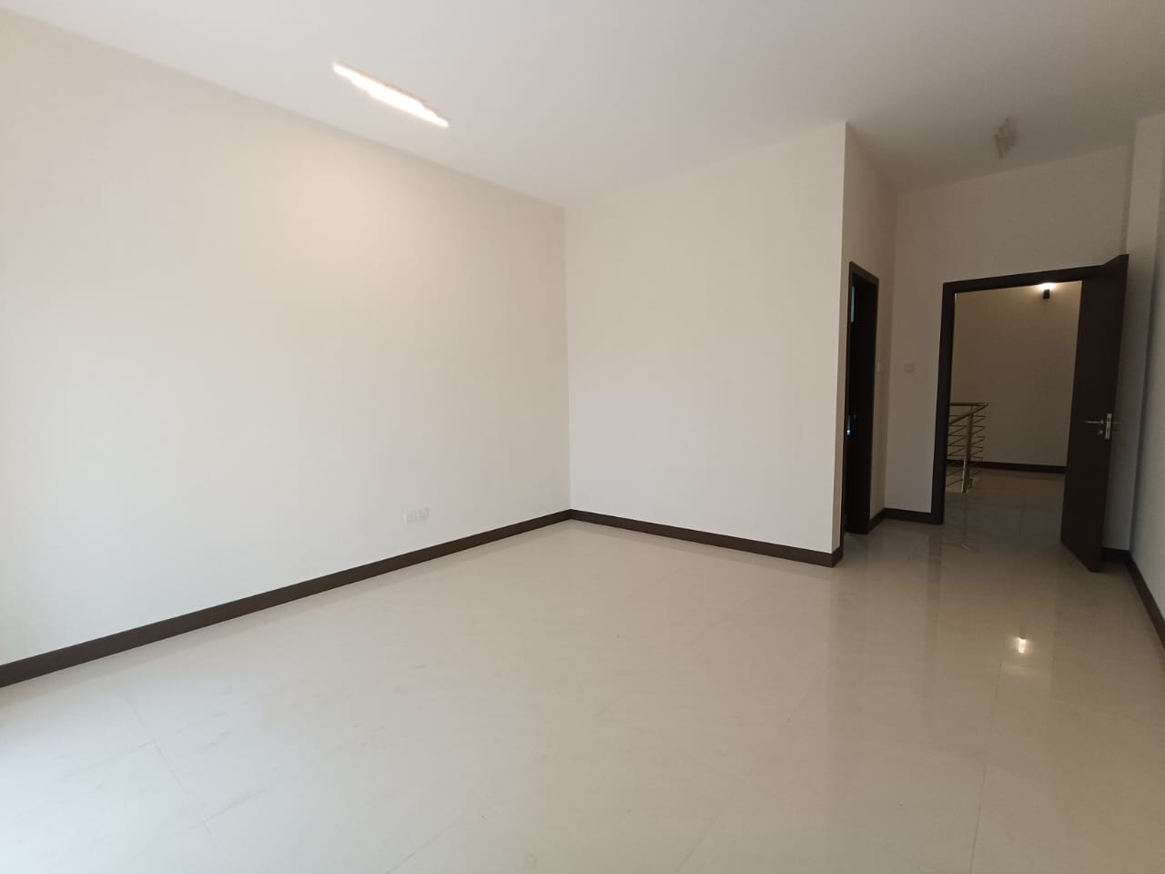 3-Bed Villa на продажу в Аль-Сиб | OMR 75,000 | Tamlik Oman thumbnail 2