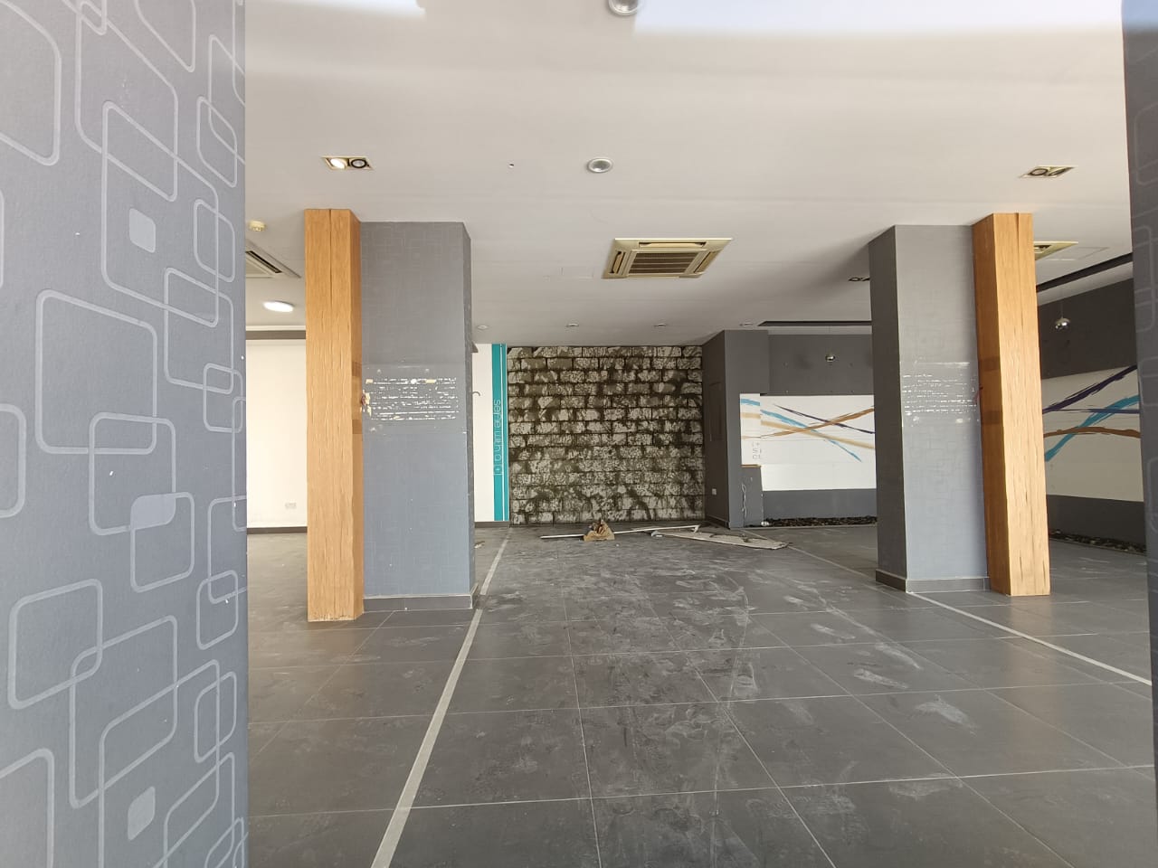 Al Khoud 出租商鋪 | 90m² | OMR 780/月 | Tamlik Oman thumbnail 5