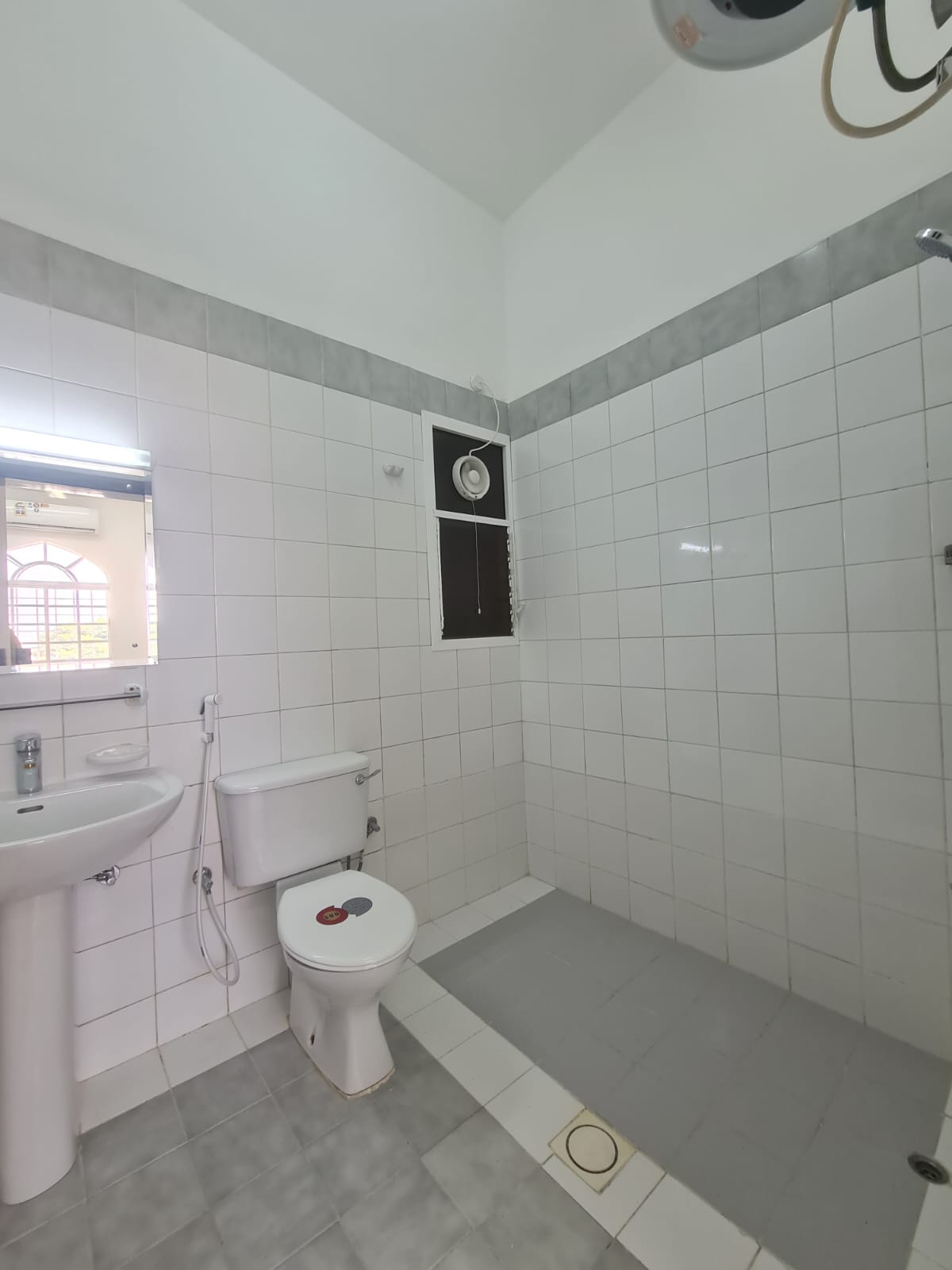 آپارتمان 2 خوابه برای اجاره در القرم | OMR 250/ماه | Tamlik Oman thumbnail 7