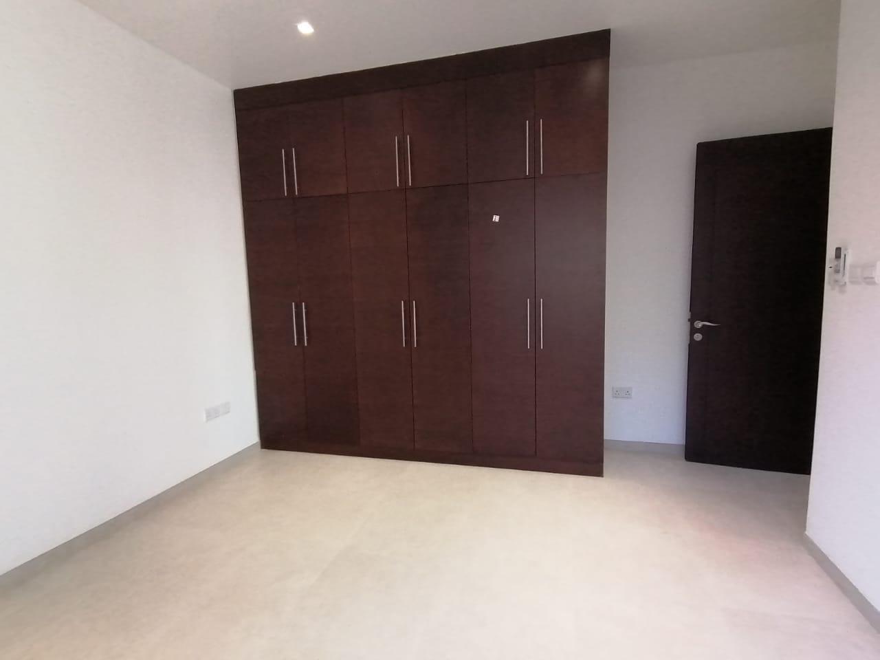 ویلای ۵ خوابه اجاره‌ای در القرم | OMR 1,200/ماه | Tamlik Oman thumbnail 2