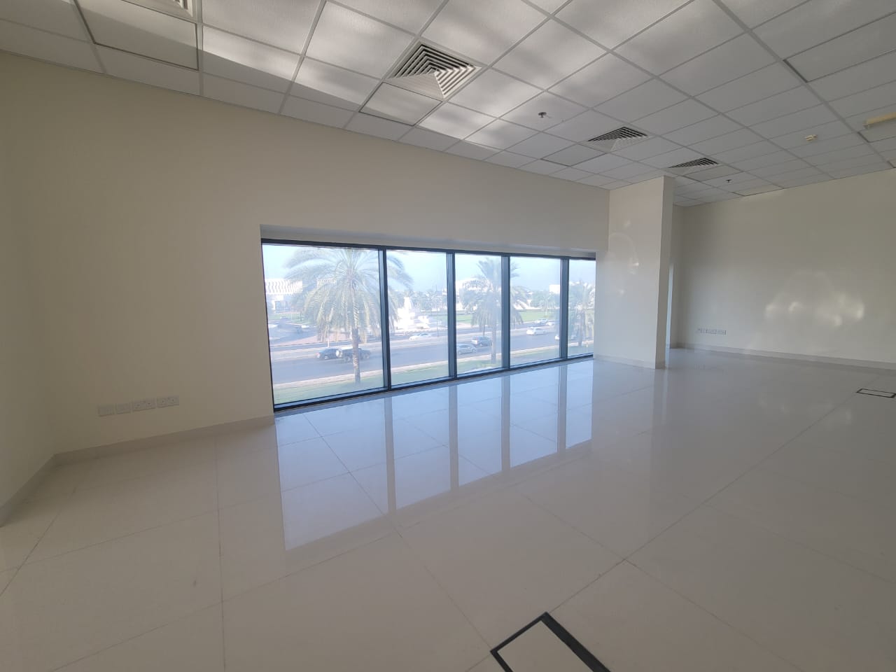 Al Khuwair 出租商鋪 | 400m² | OMR 3,200/mo | Tamlik Oman thumbnail 4