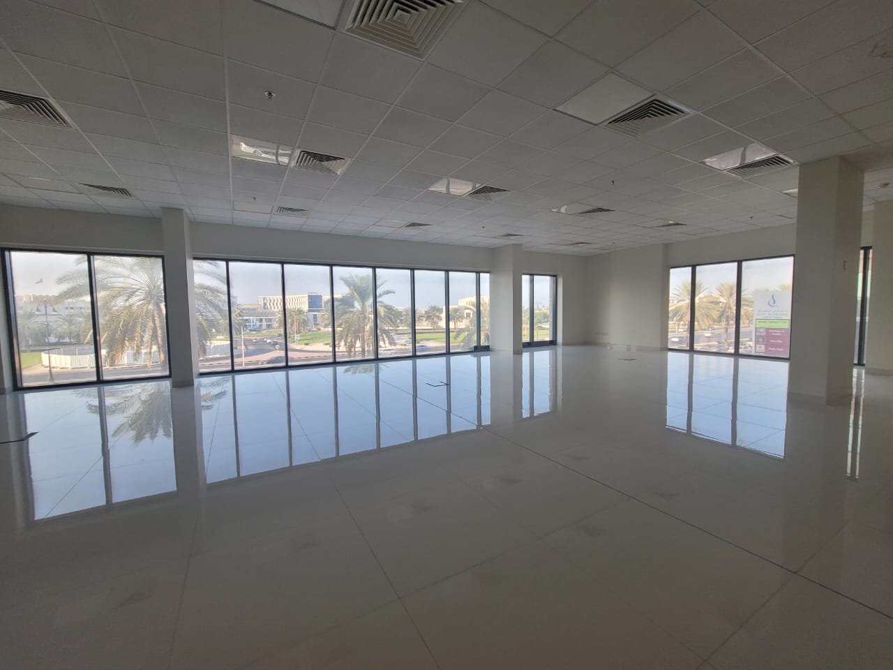 Al Khuwair 出租商鋪 | 400m² | OMR 3,200/mo | Tamlik Oman thumbnail 5